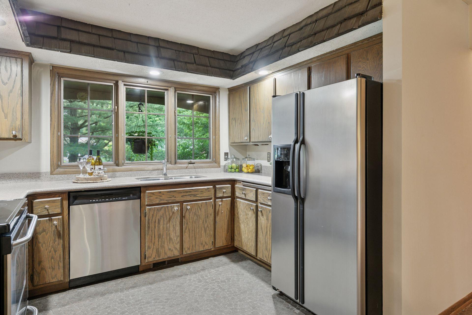 2700 Isle Royale Court