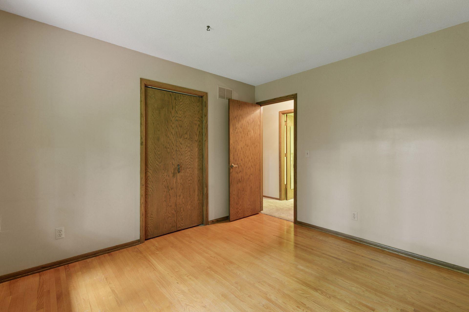2700 Isle Royale Court