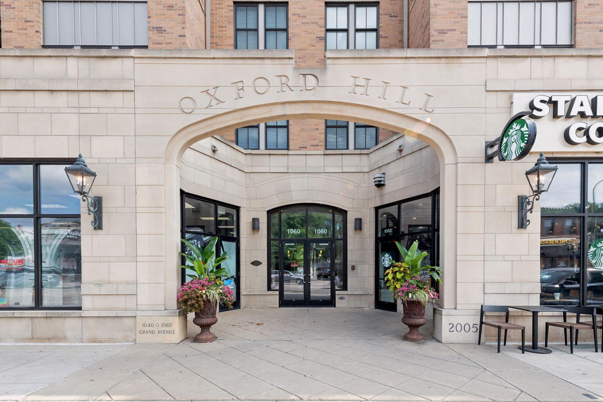 1060 Grand Avenue Unit: 404