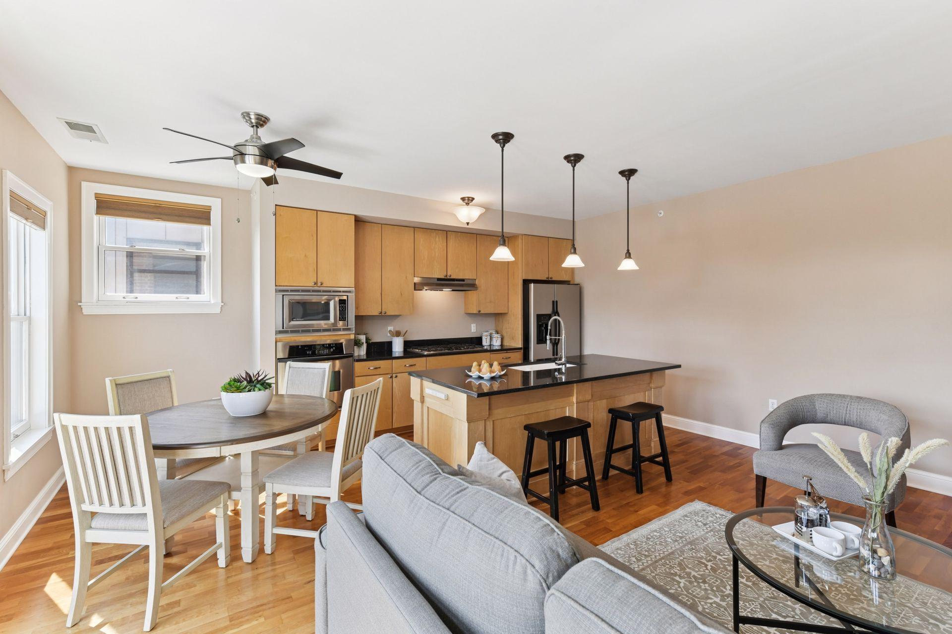 1060 Grand Avenue Unit: 404