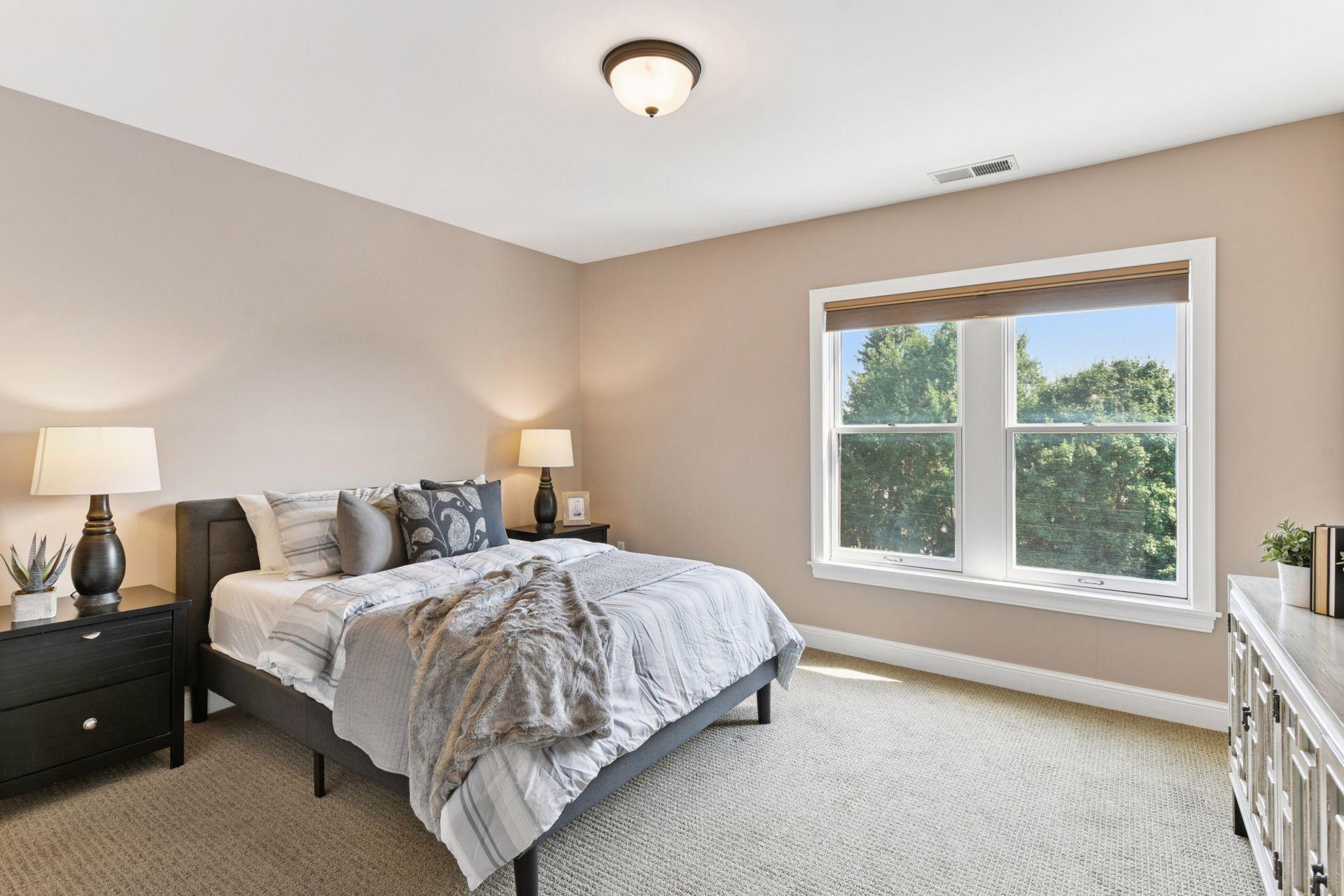 1060 Grand Avenue Unit: 404