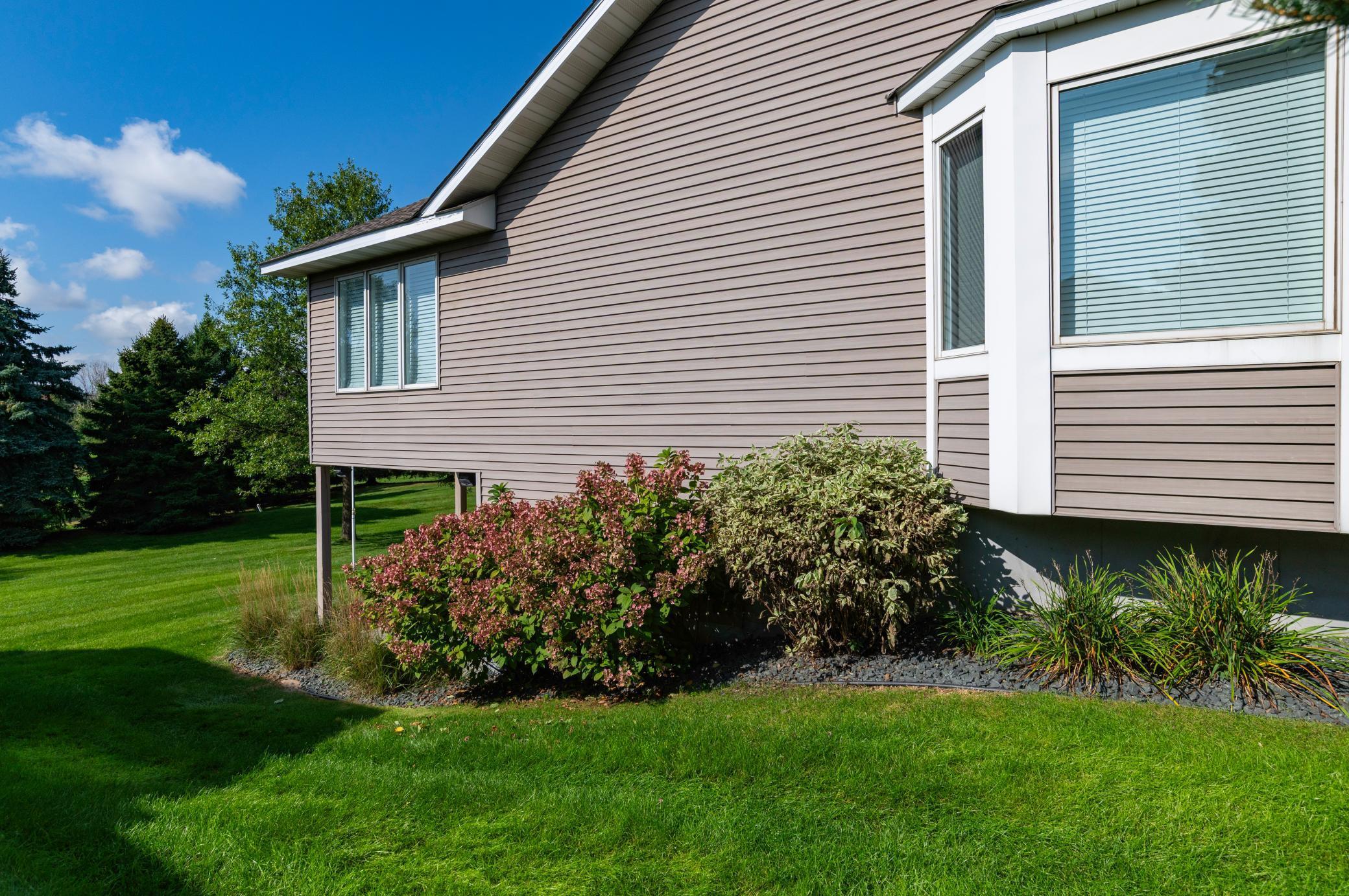 10440 Eagle Pointe Trail
