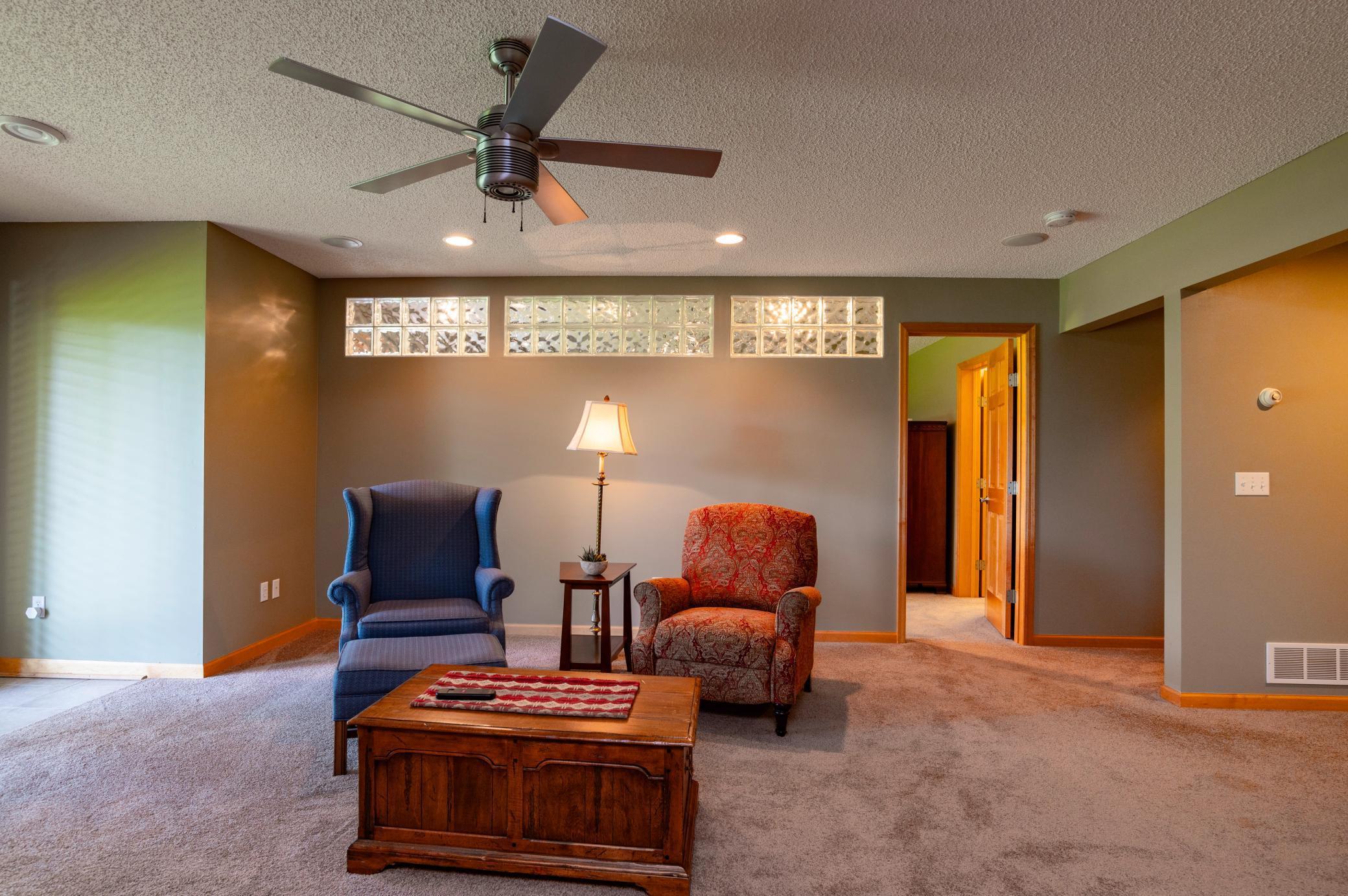 10440 Eagle Pointe Trail