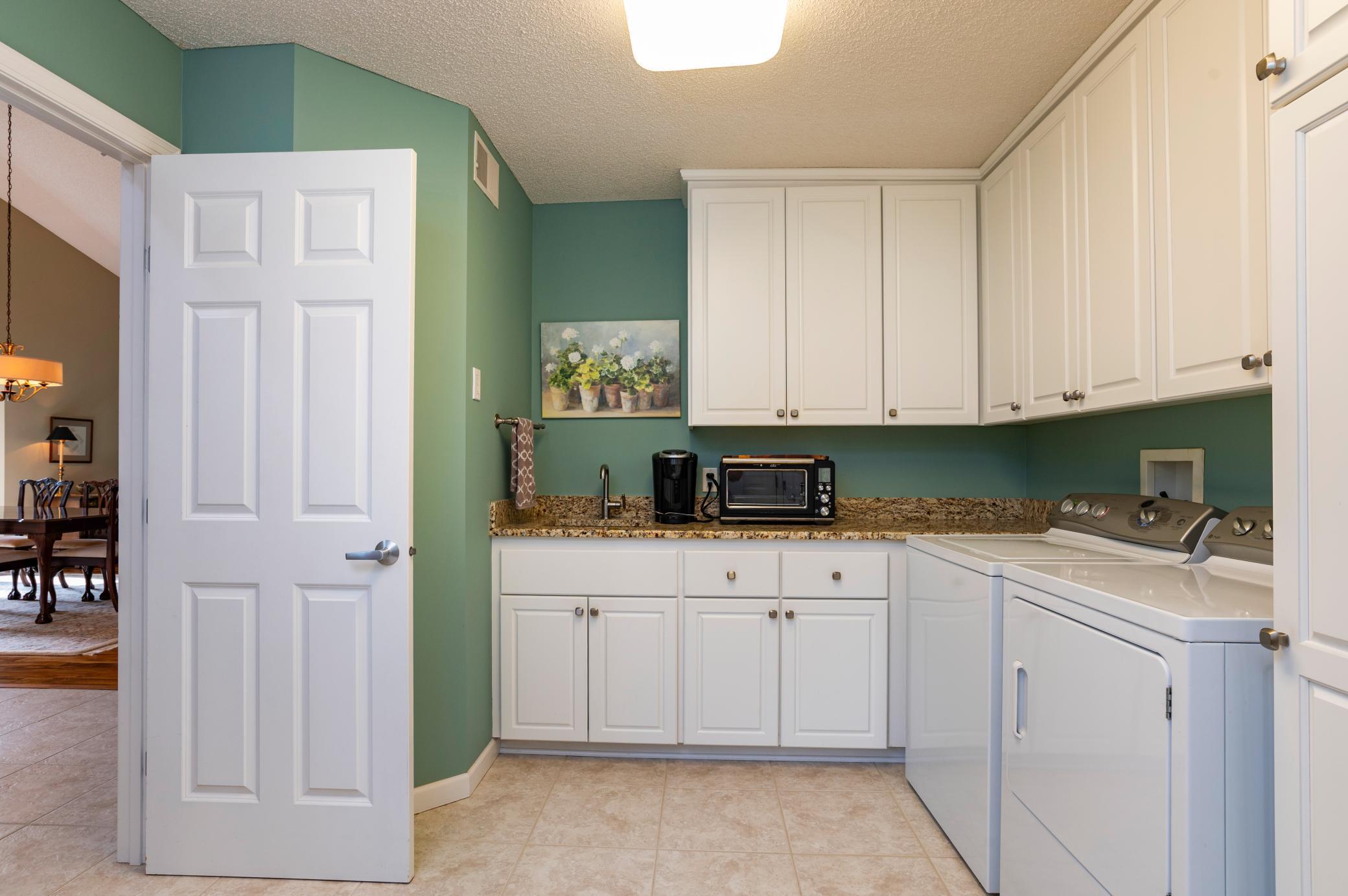 10440 Eagle Pointe Trail