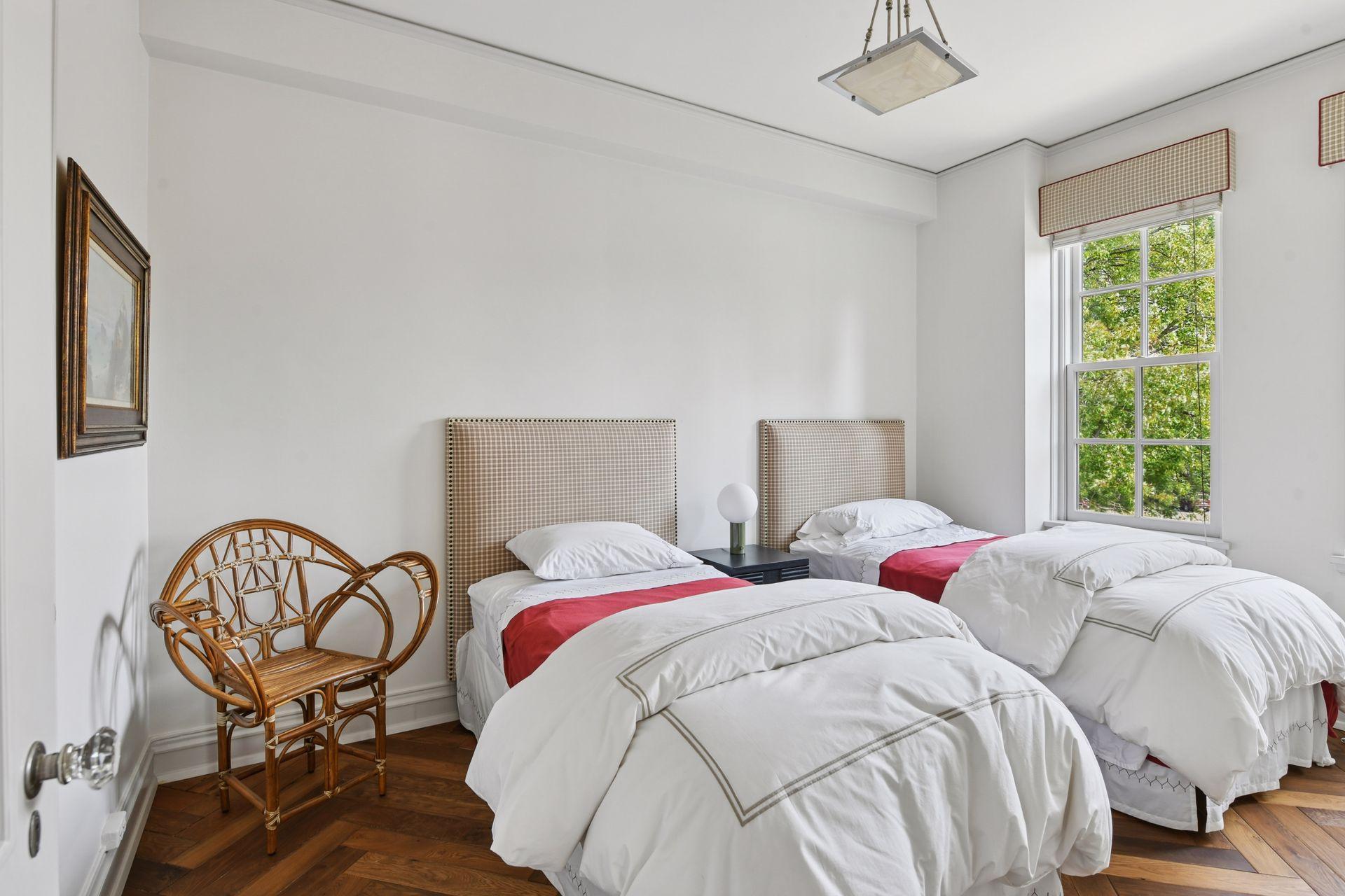 510 Groveland Avenue Unit: 204