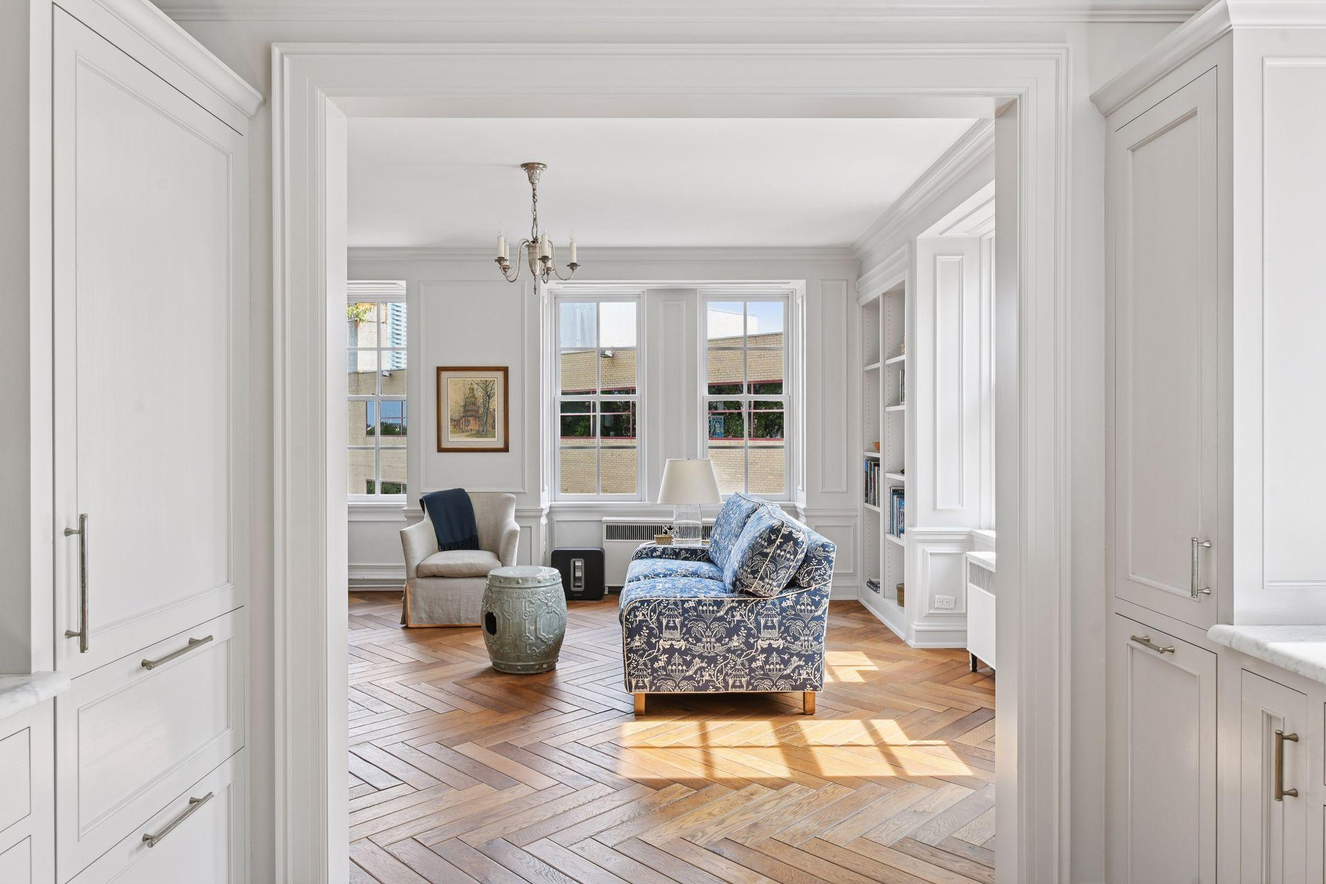 510 Groveland Avenue Unit: 204