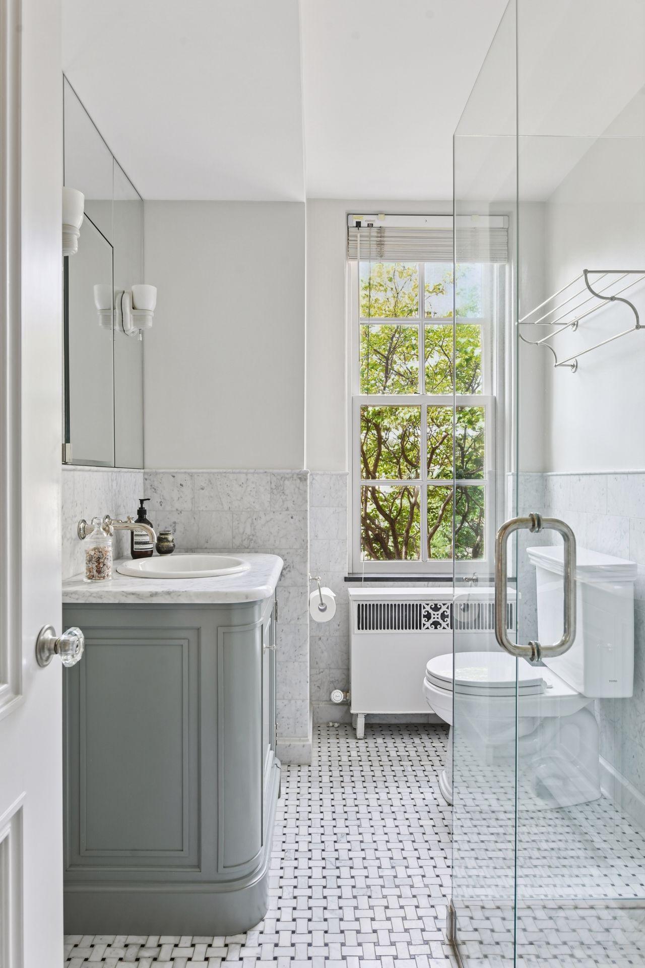 510 Groveland Avenue Unit: 204