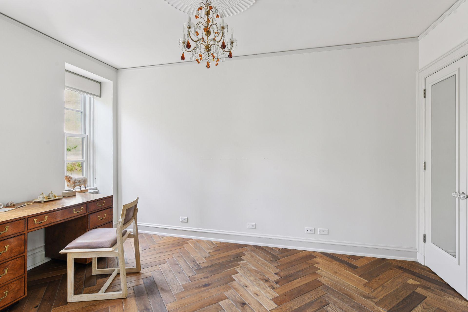 510 Groveland Avenue Unit: 204
