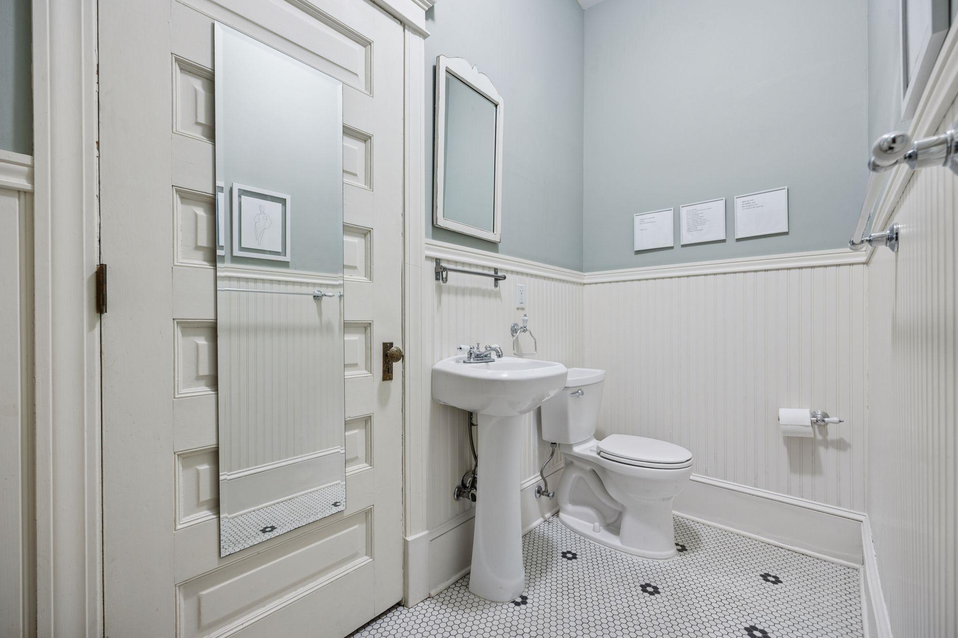 1520 Elliot Avenue Unit: 1