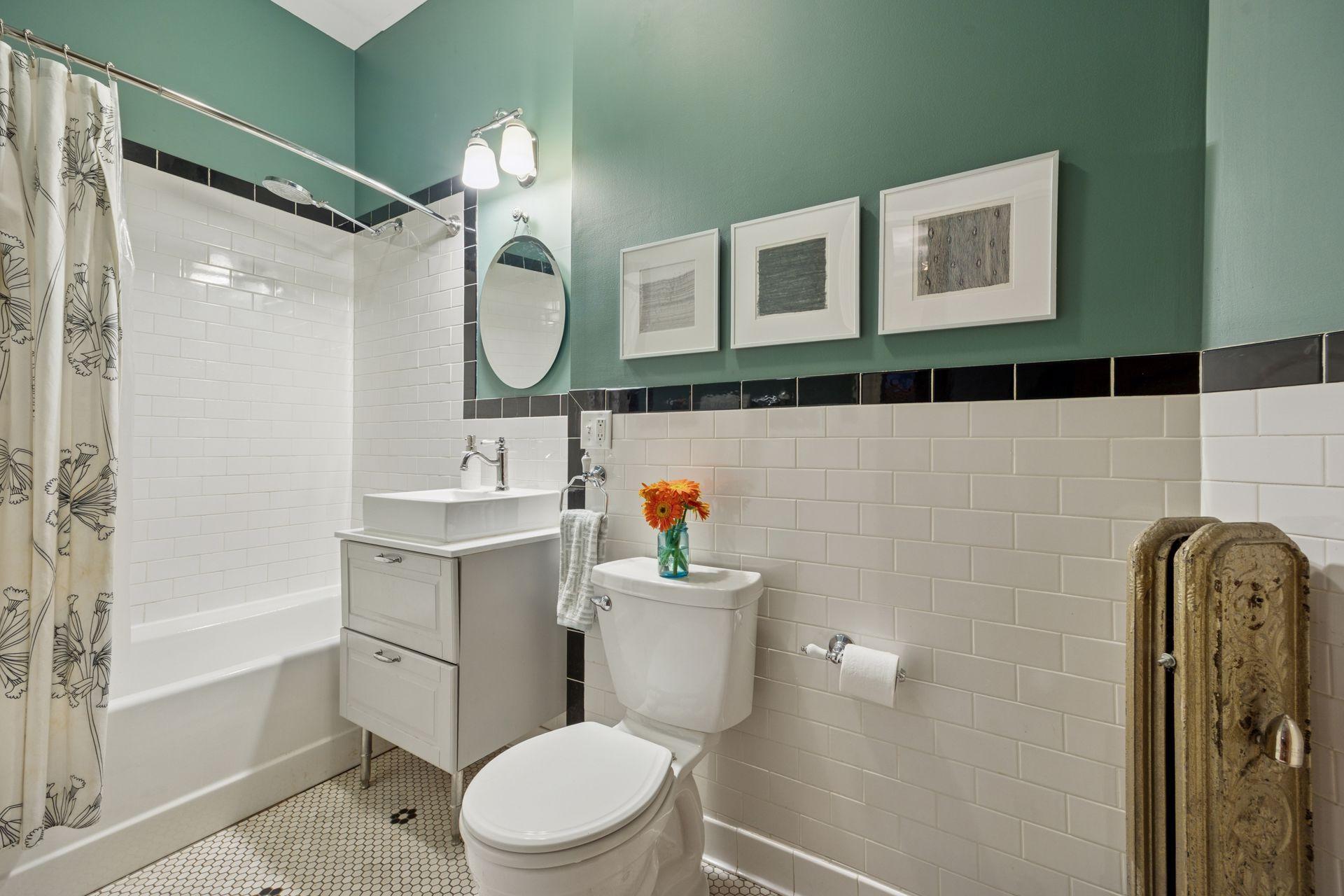 1520 Elliot Avenue Unit: 1