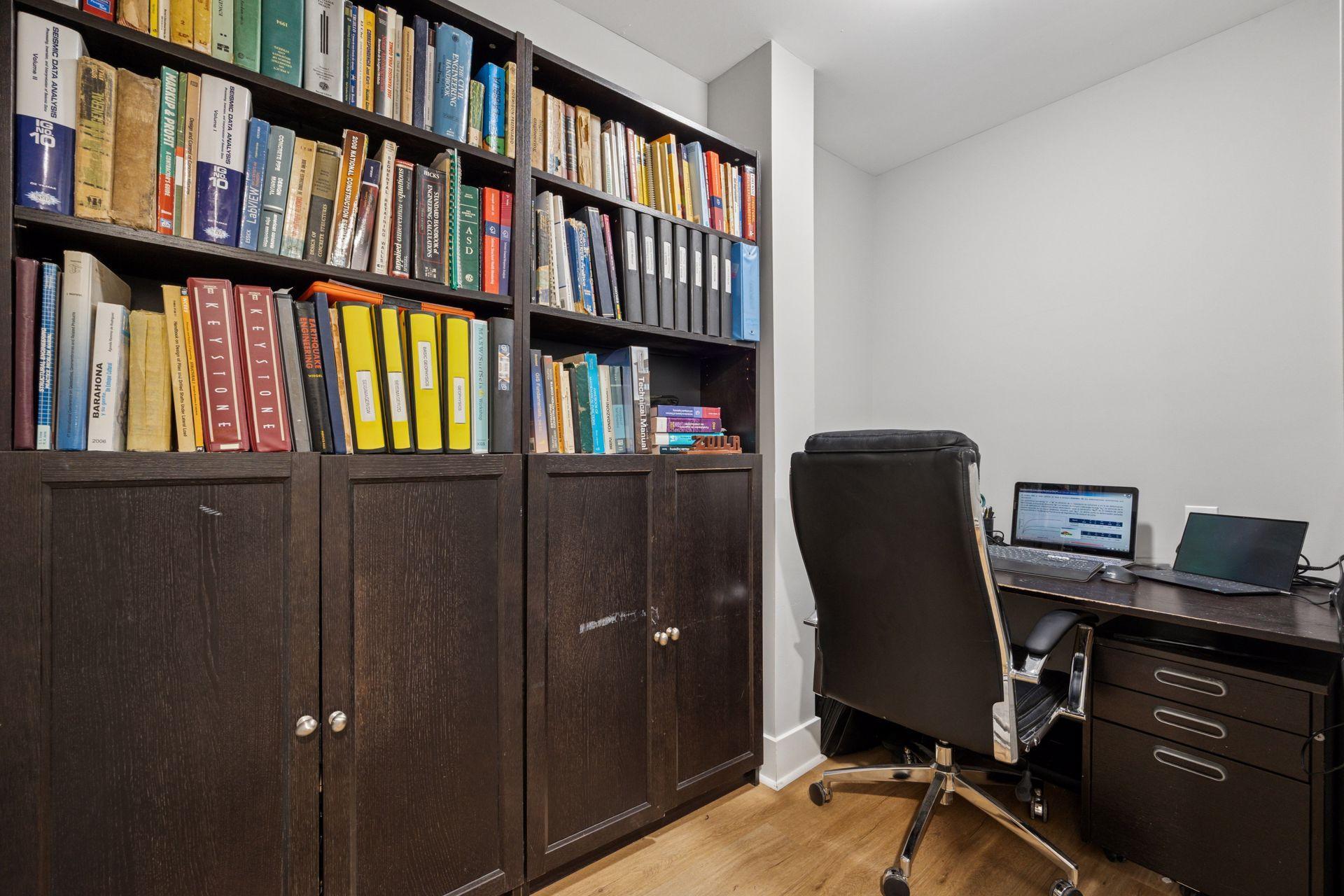1520 Elliot Avenue Unit: 1