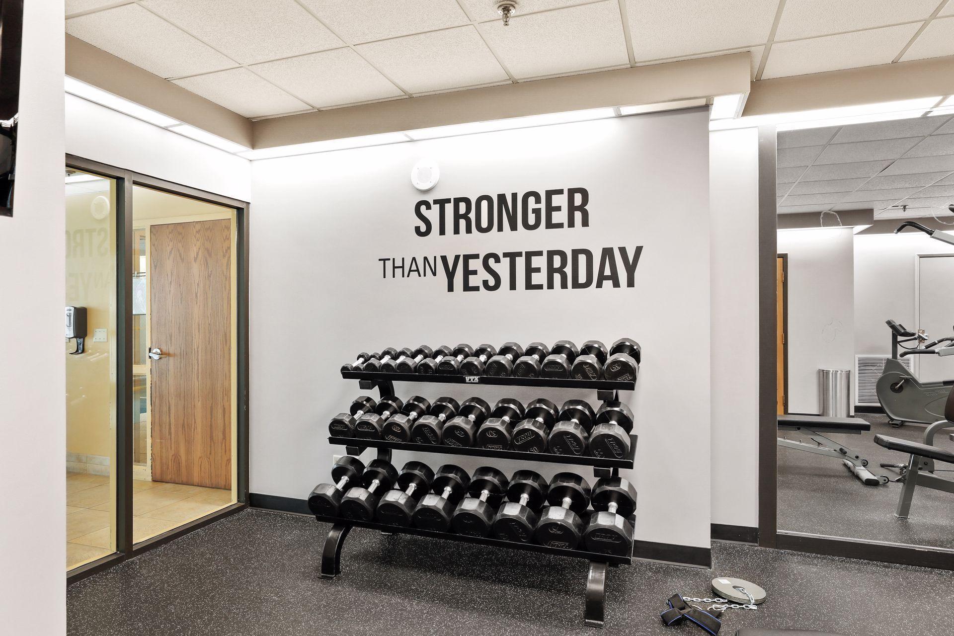 78 10th Street E Unit: 1010