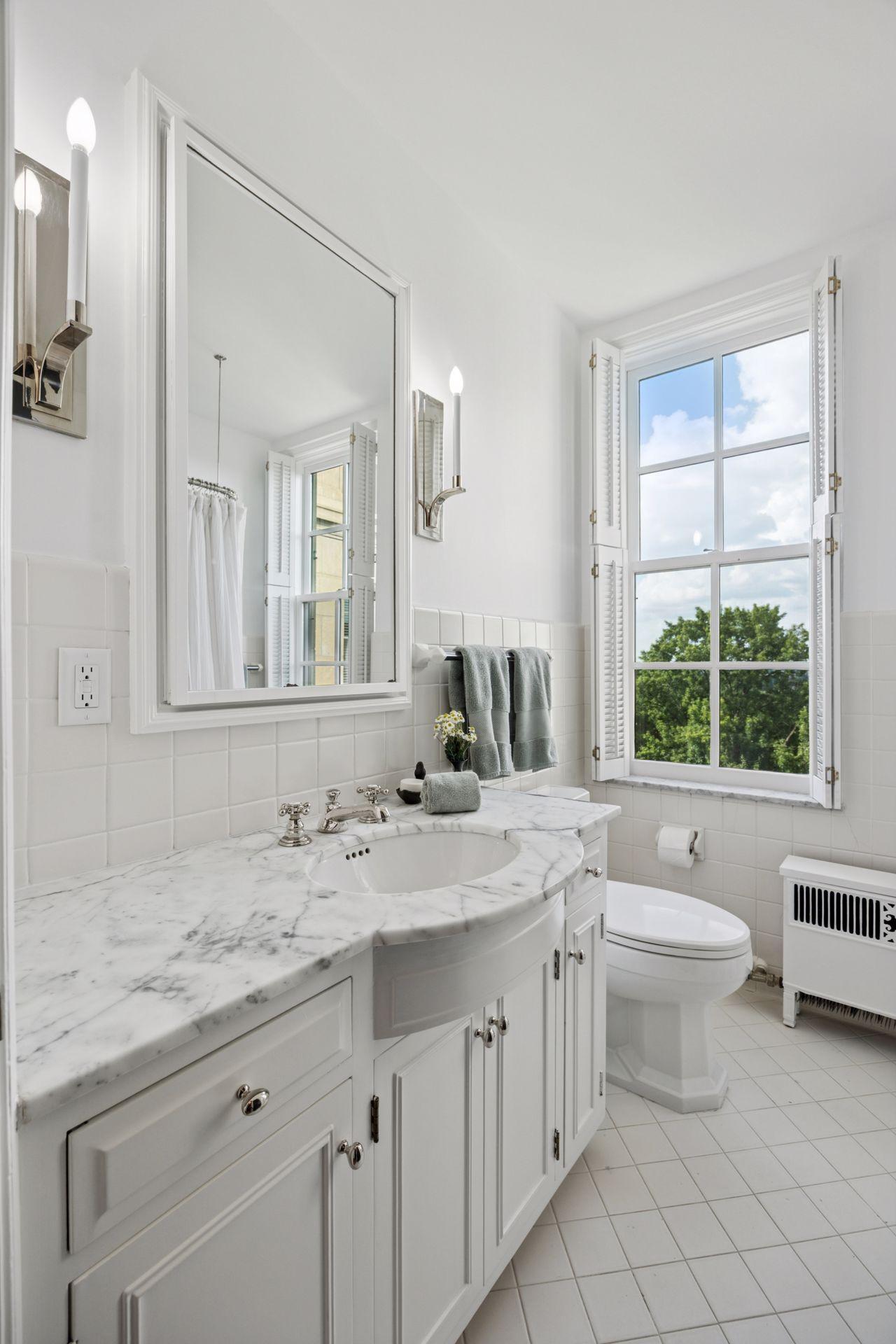 510 Groveland Avenue Unit: 522