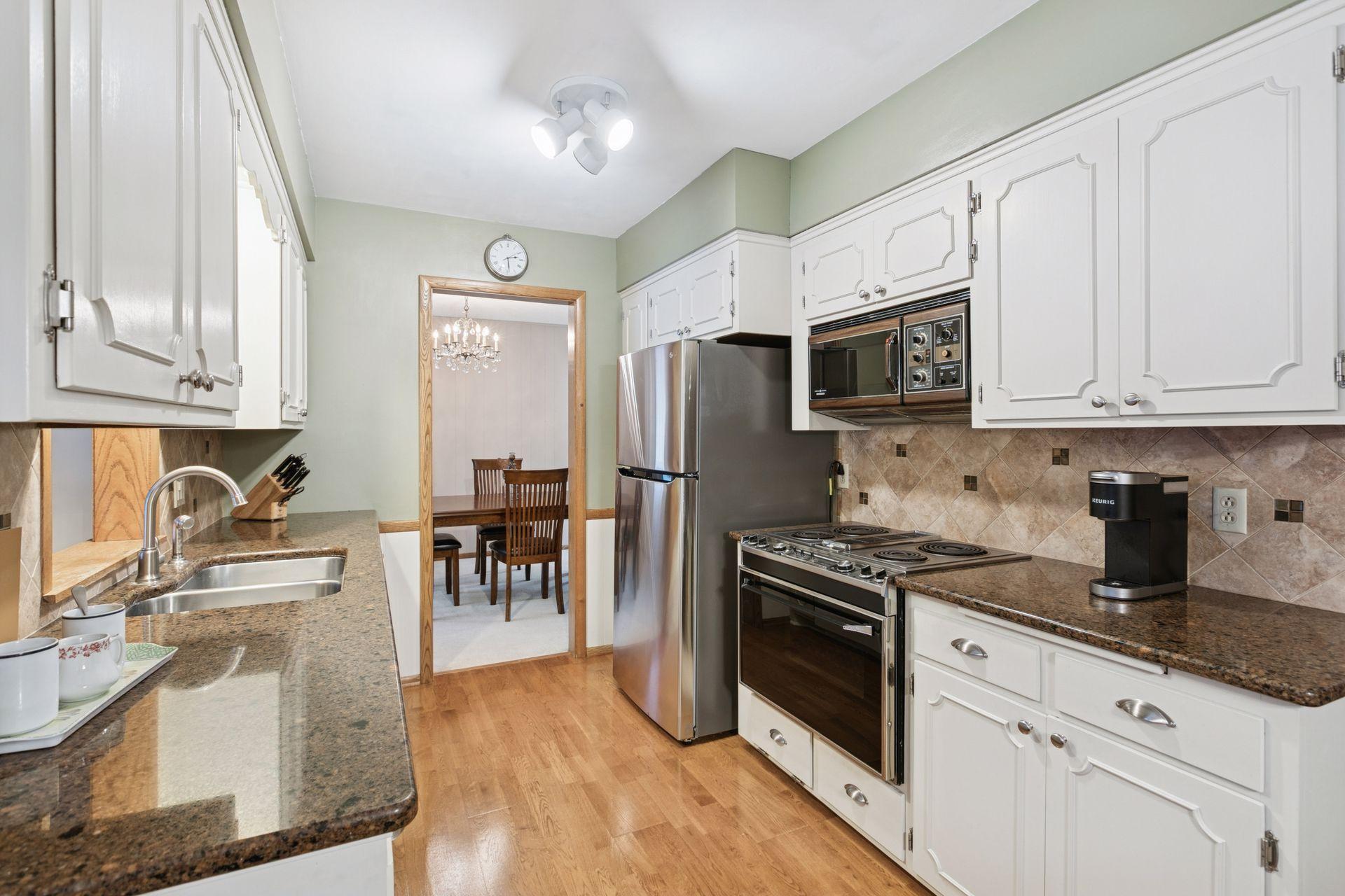 3420 Maplewood Drive