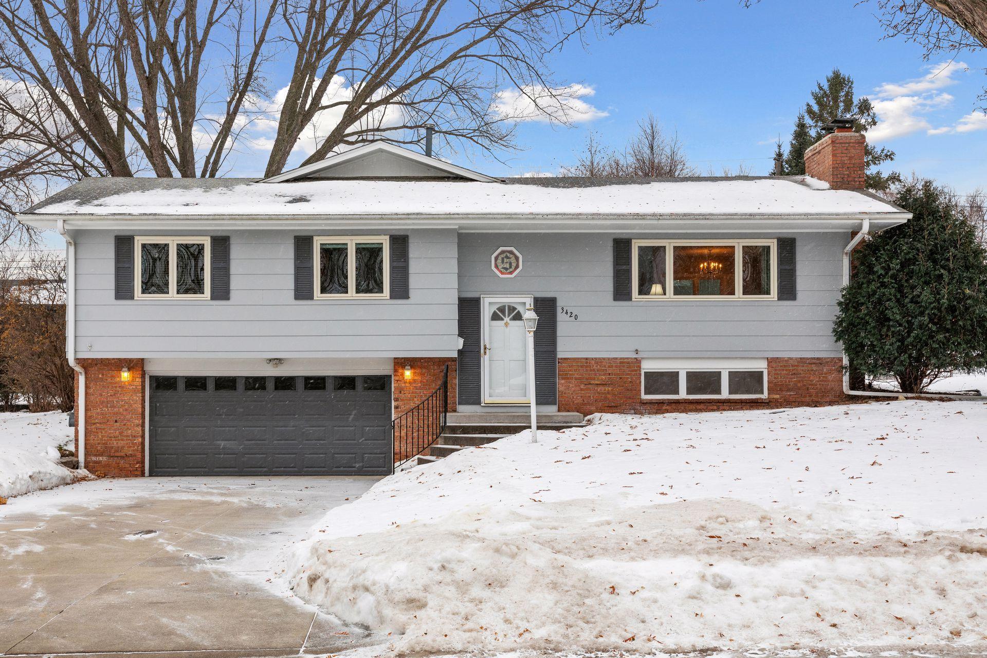 3420 Maplewood Drive