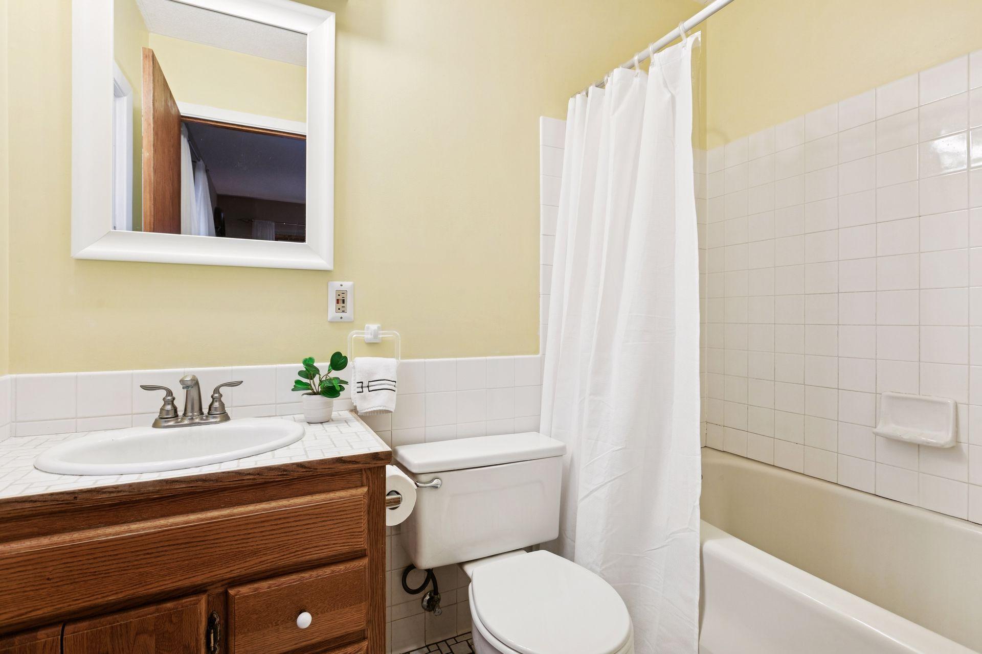 3420 Maplewood Drive