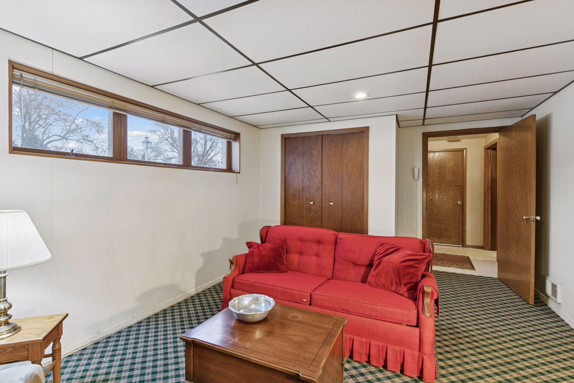 3420 Maplewood Drive