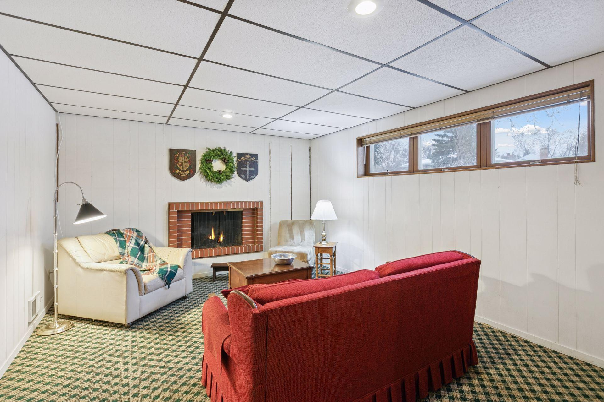 3420 Maplewood Drive