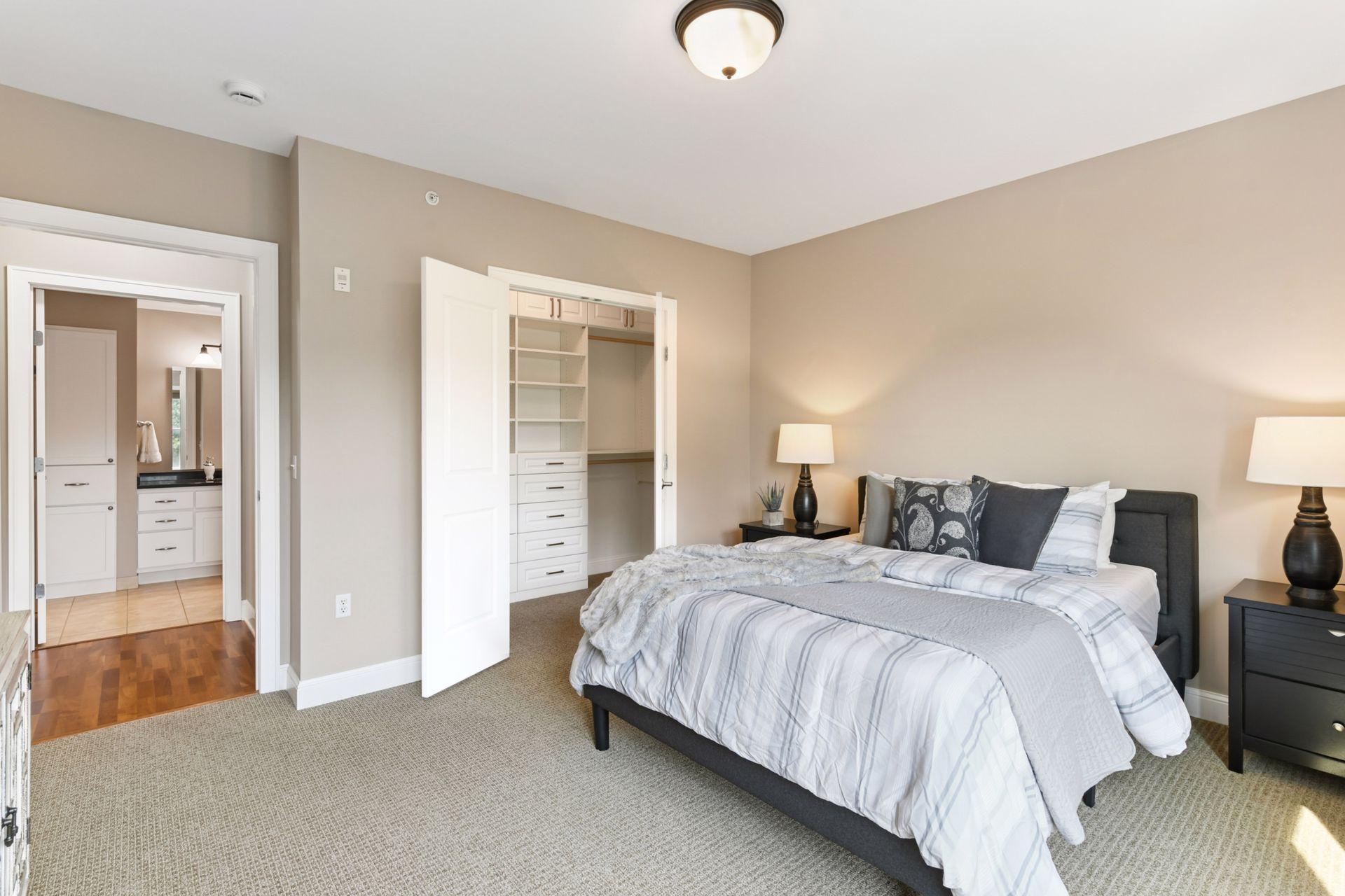 1060 Grand Avenue Unit: 404