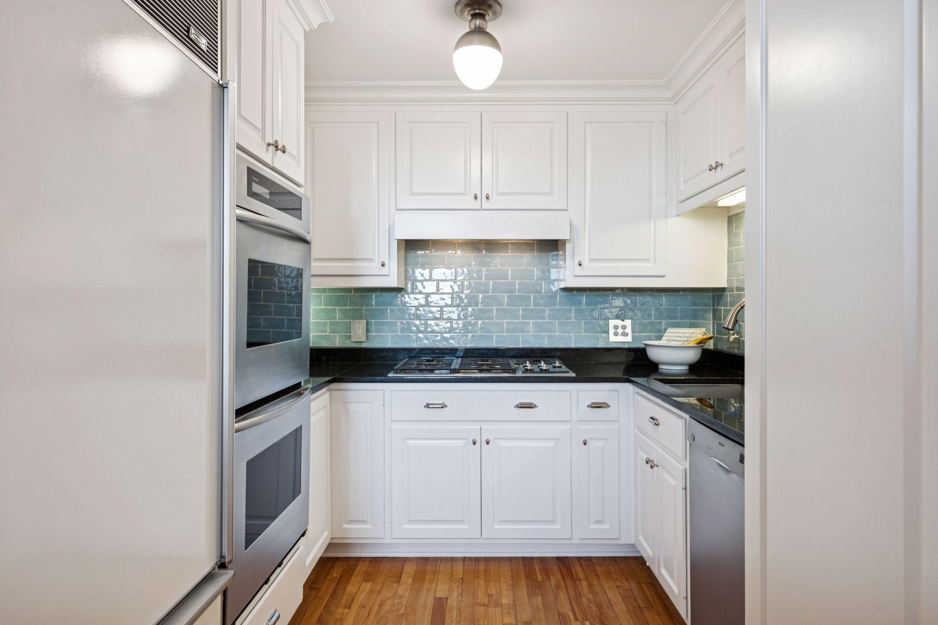 510 Groveland Avenue Unit: 522