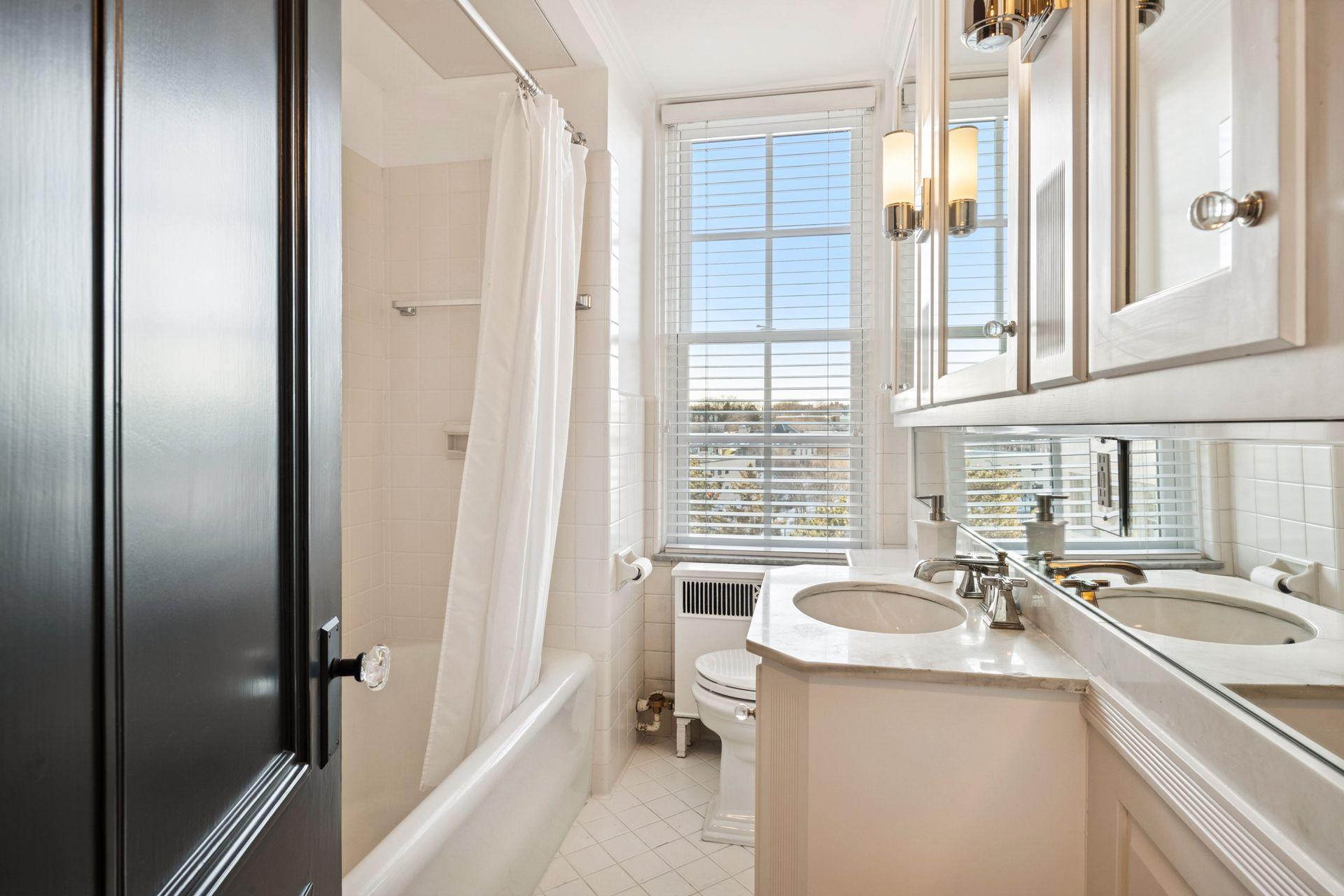 510 Groveland Avenue Unit: 522