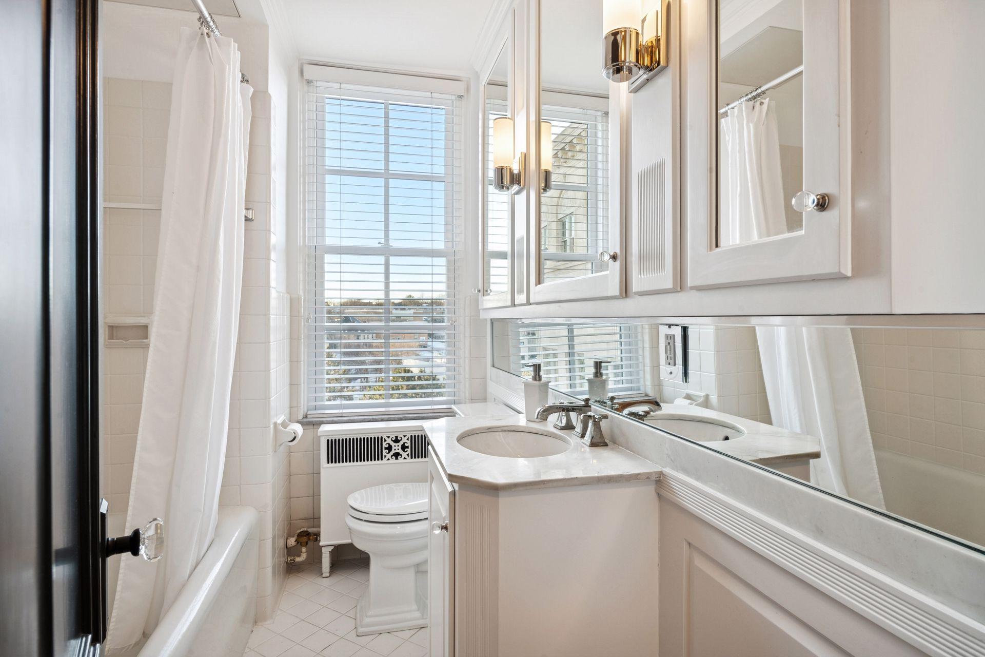 510 Groveland Avenue Unit: 522