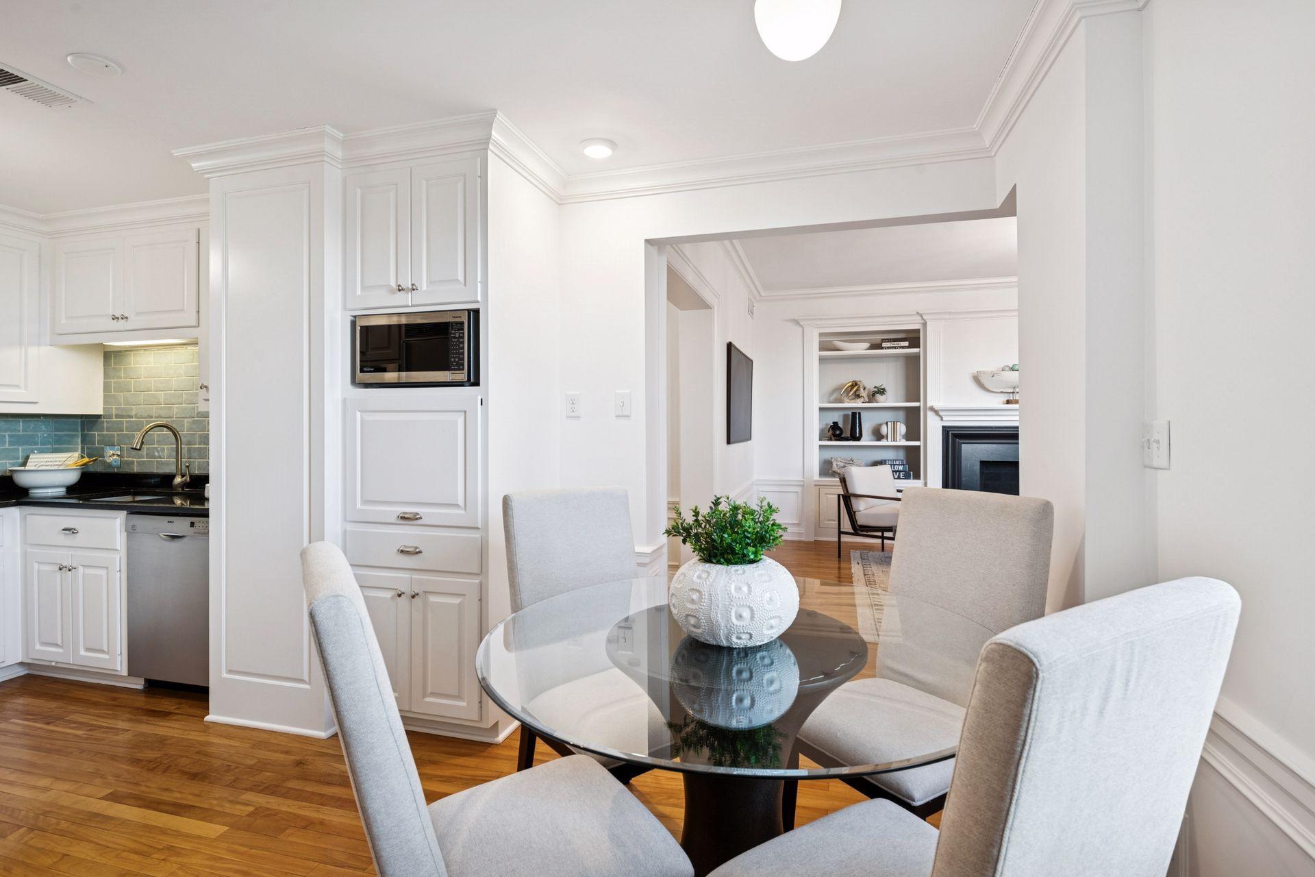 510 Groveland Avenue Unit: 522