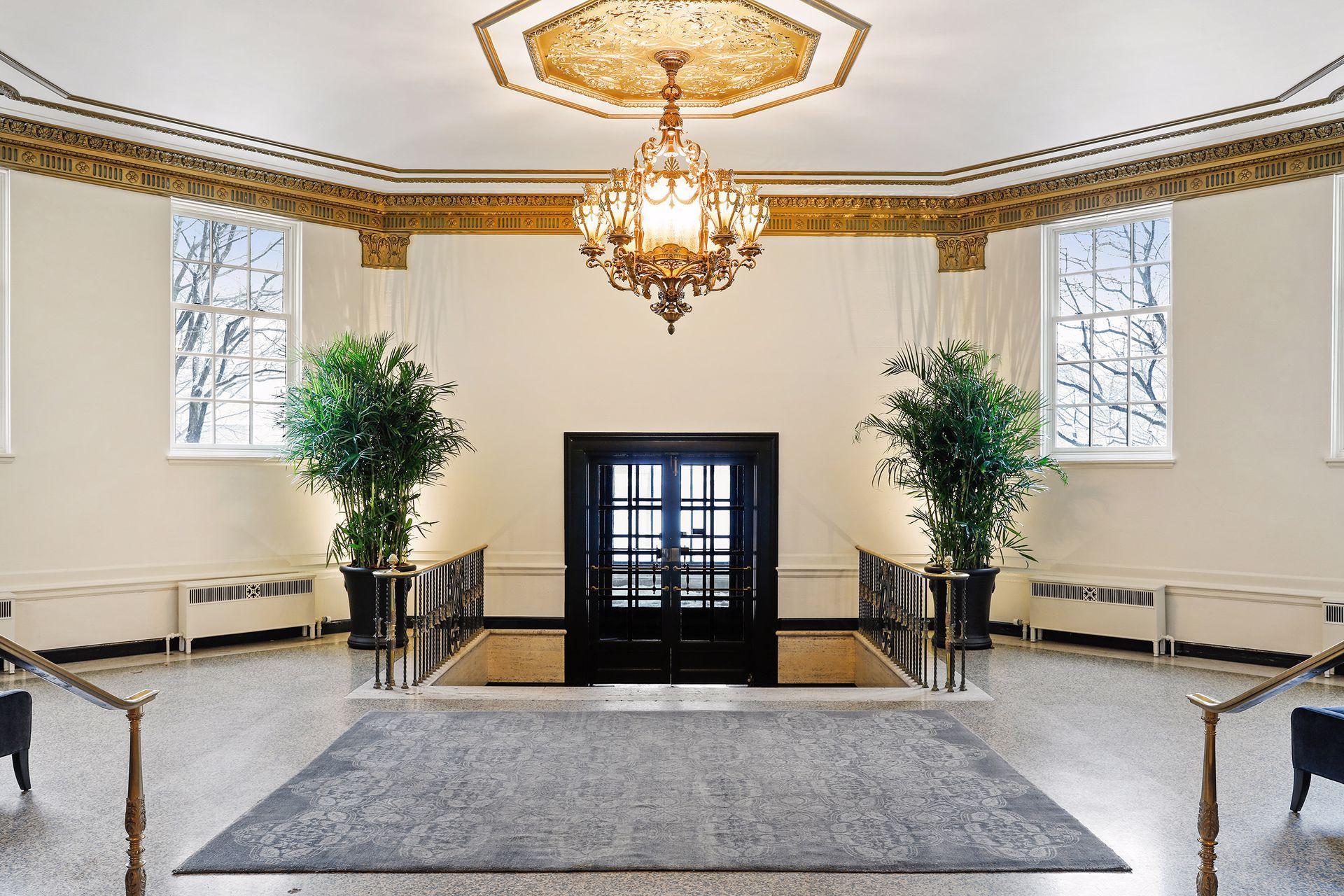 510 Groveland Avenue Unit: 522