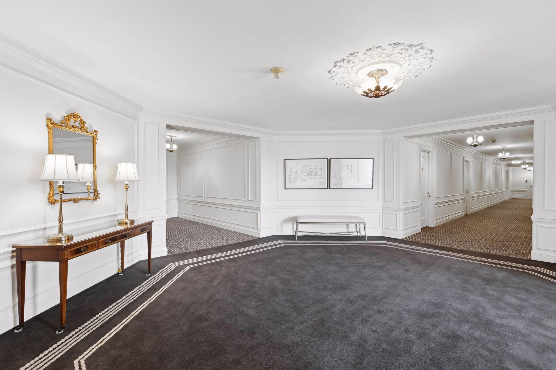 510 Groveland Avenue Unit: 522