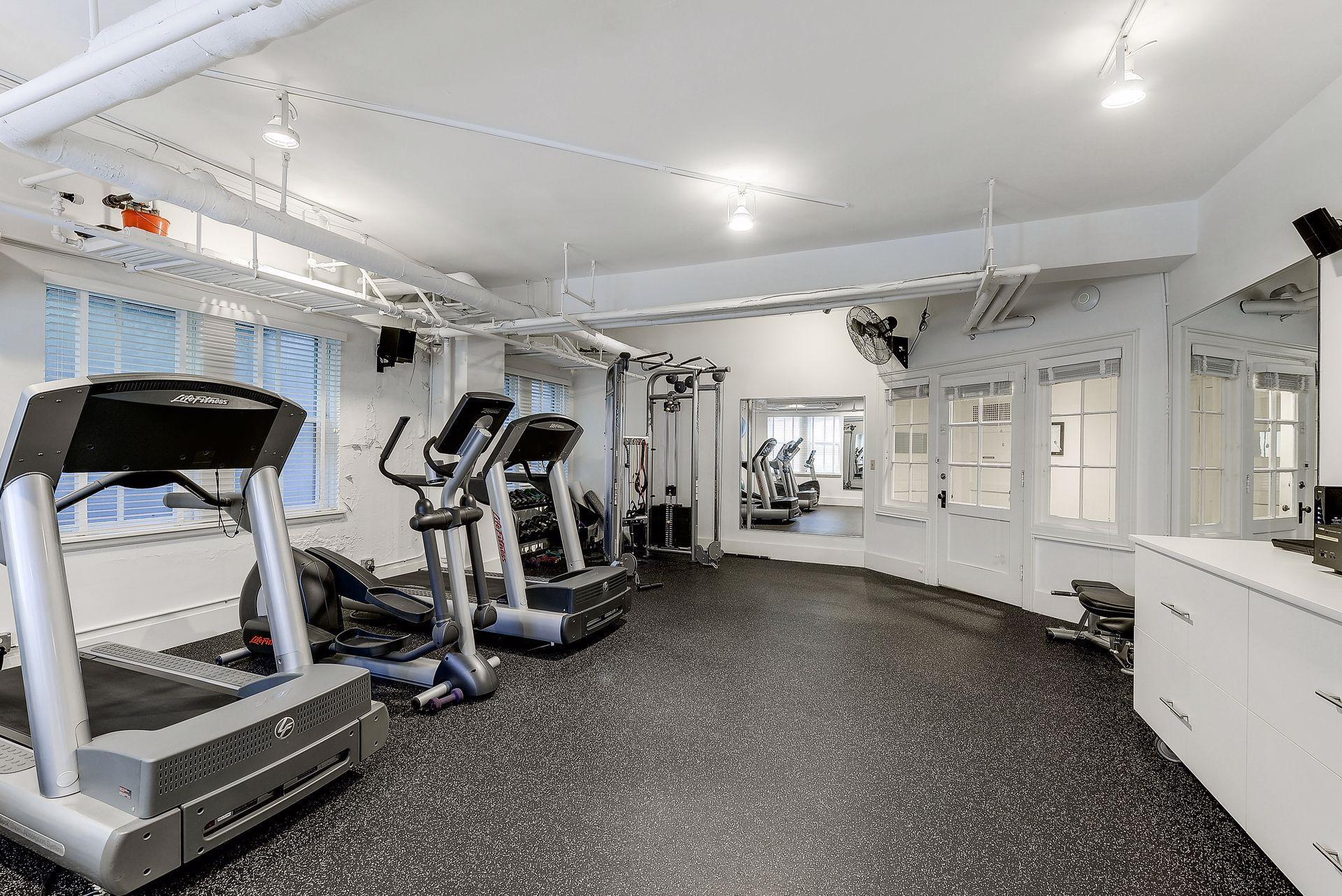 510 Groveland Avenue Unit: 522