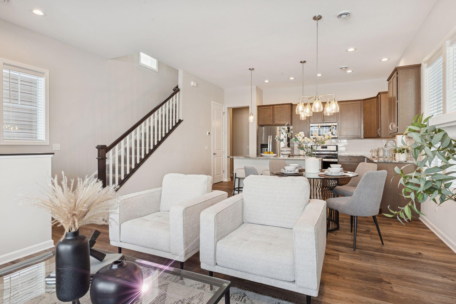 8060 Central Park Way N