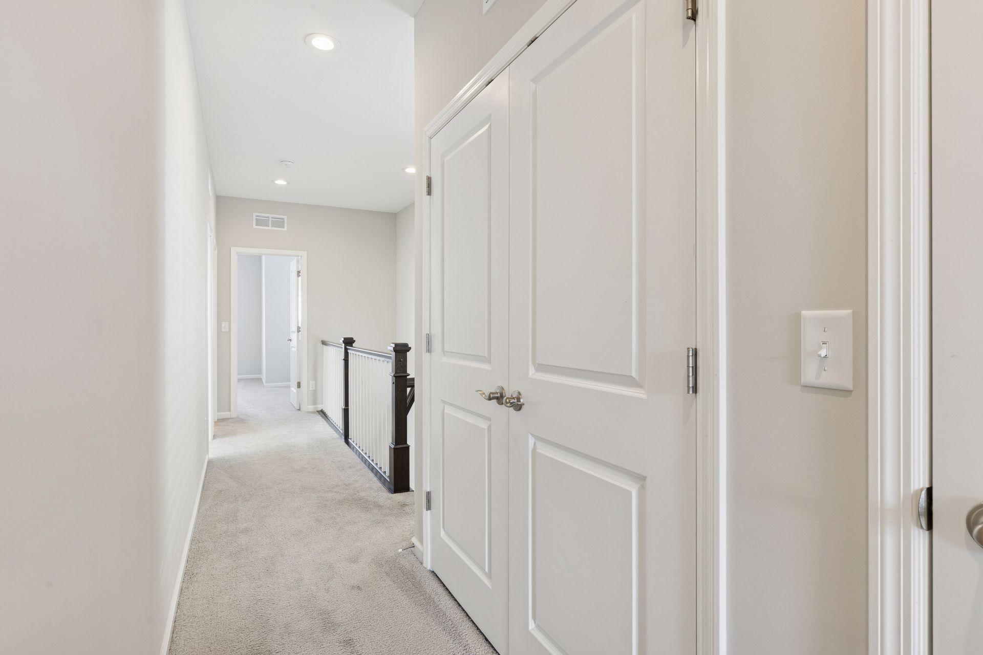 8060 Central Park Way N