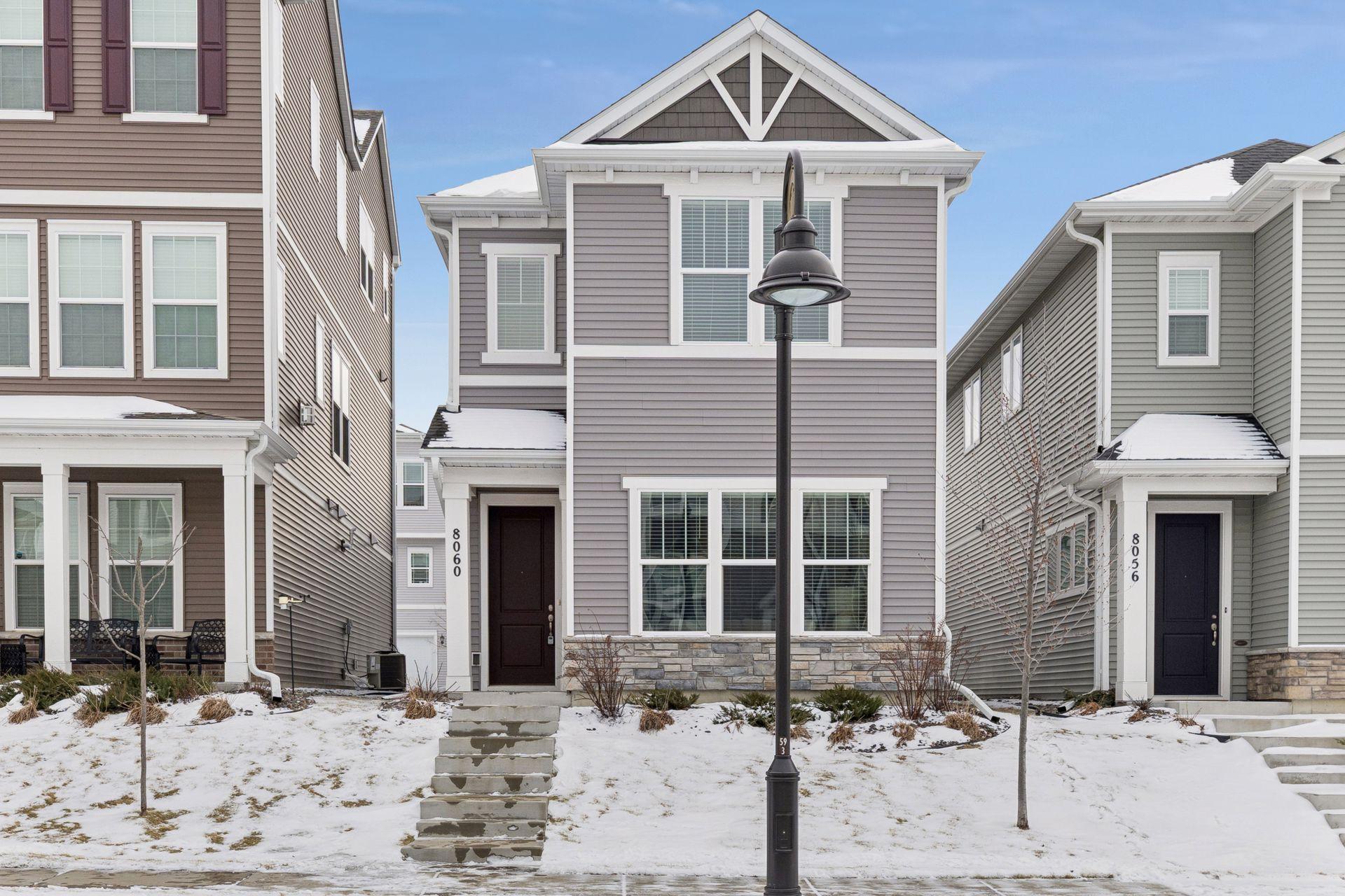 8060 Central Park Way N