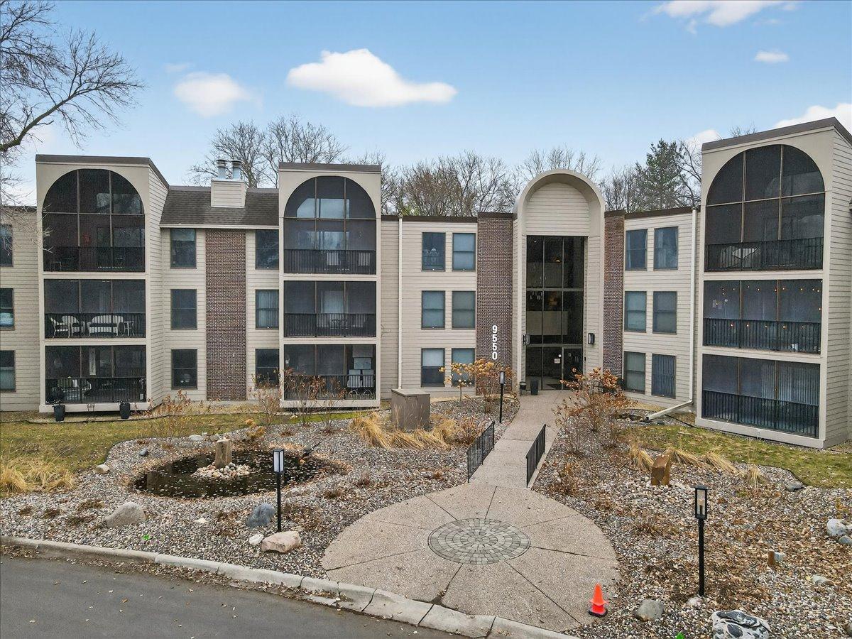 9550 Collegeview Road Unit: 218