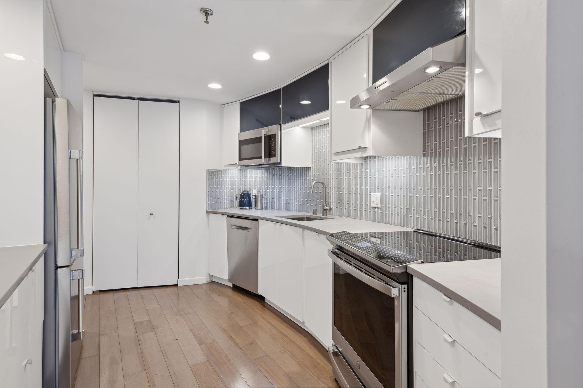 3151 Dean Court Unit: B106