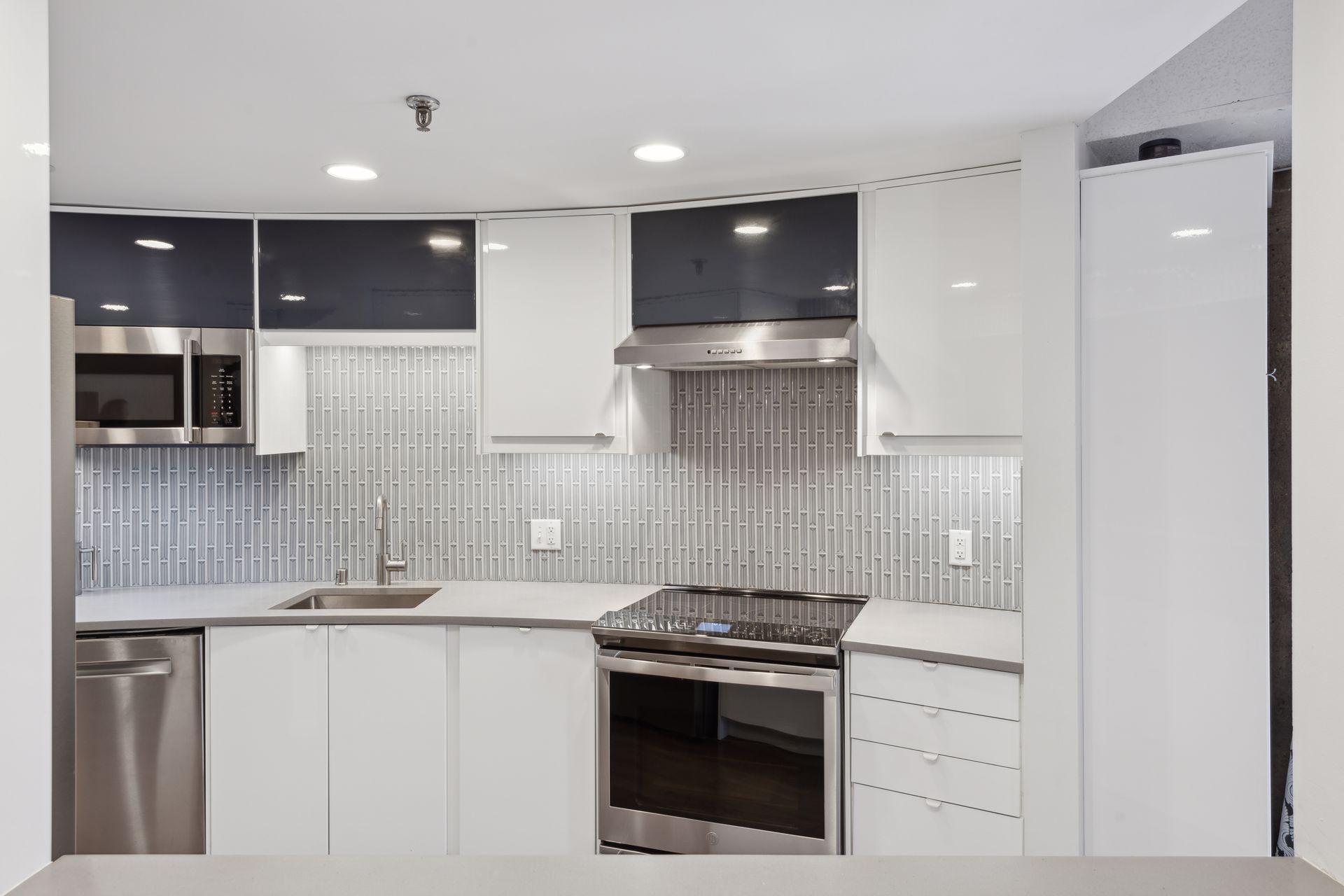 3151 Dean Court Unit: B106
