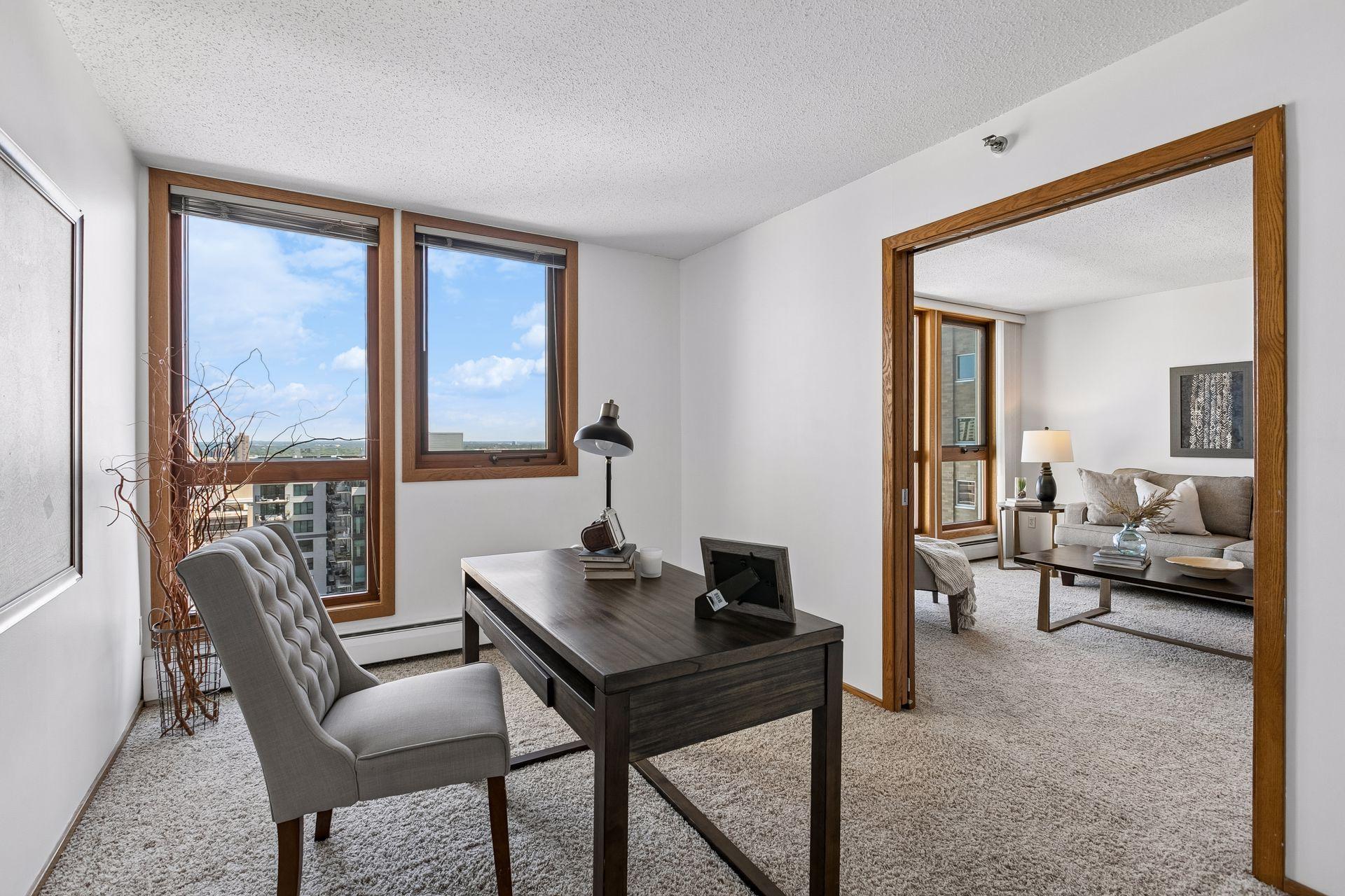 433 S 7th Street Unit: 2020