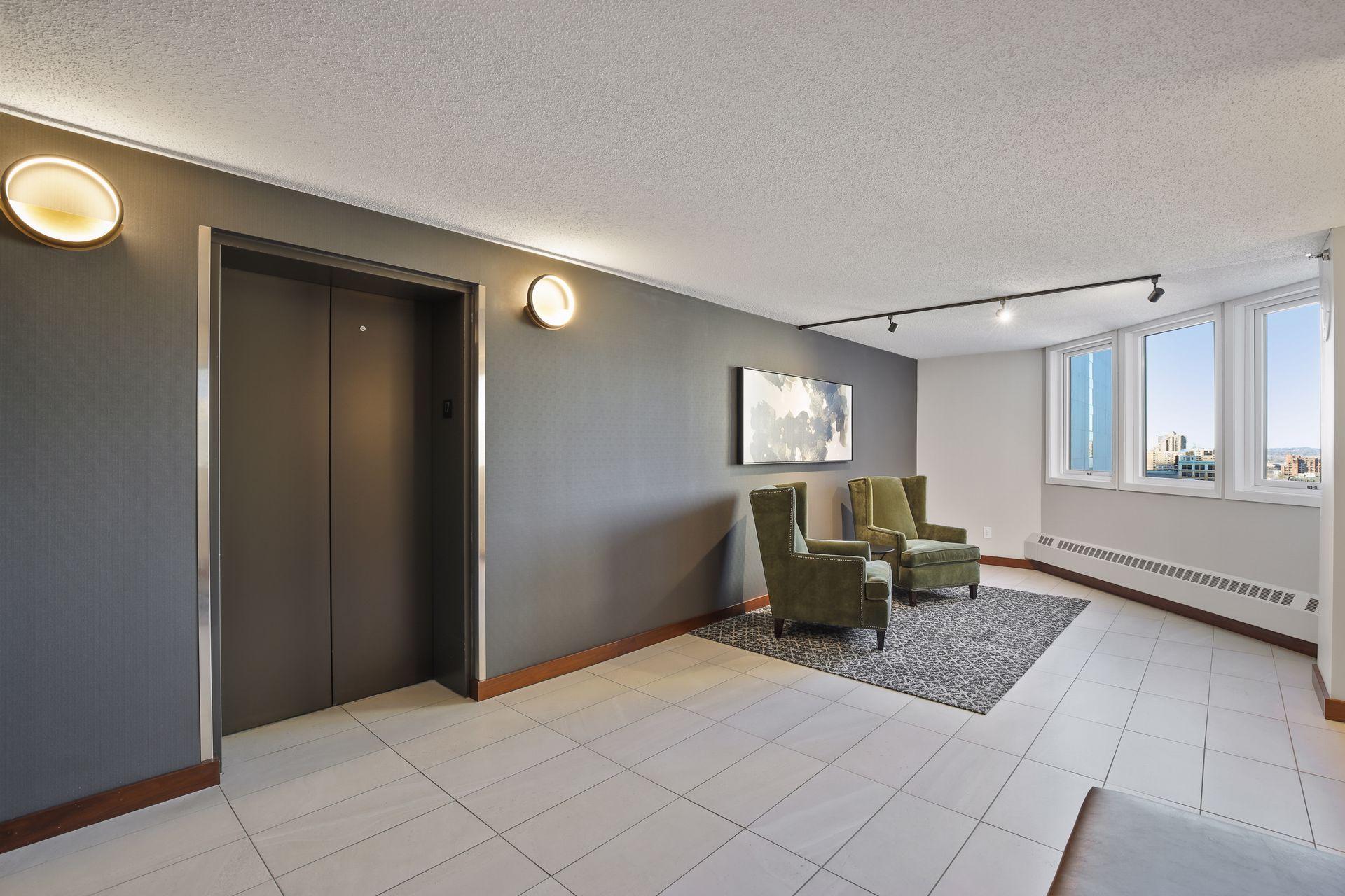 433 S 7th Street Unit: 2020