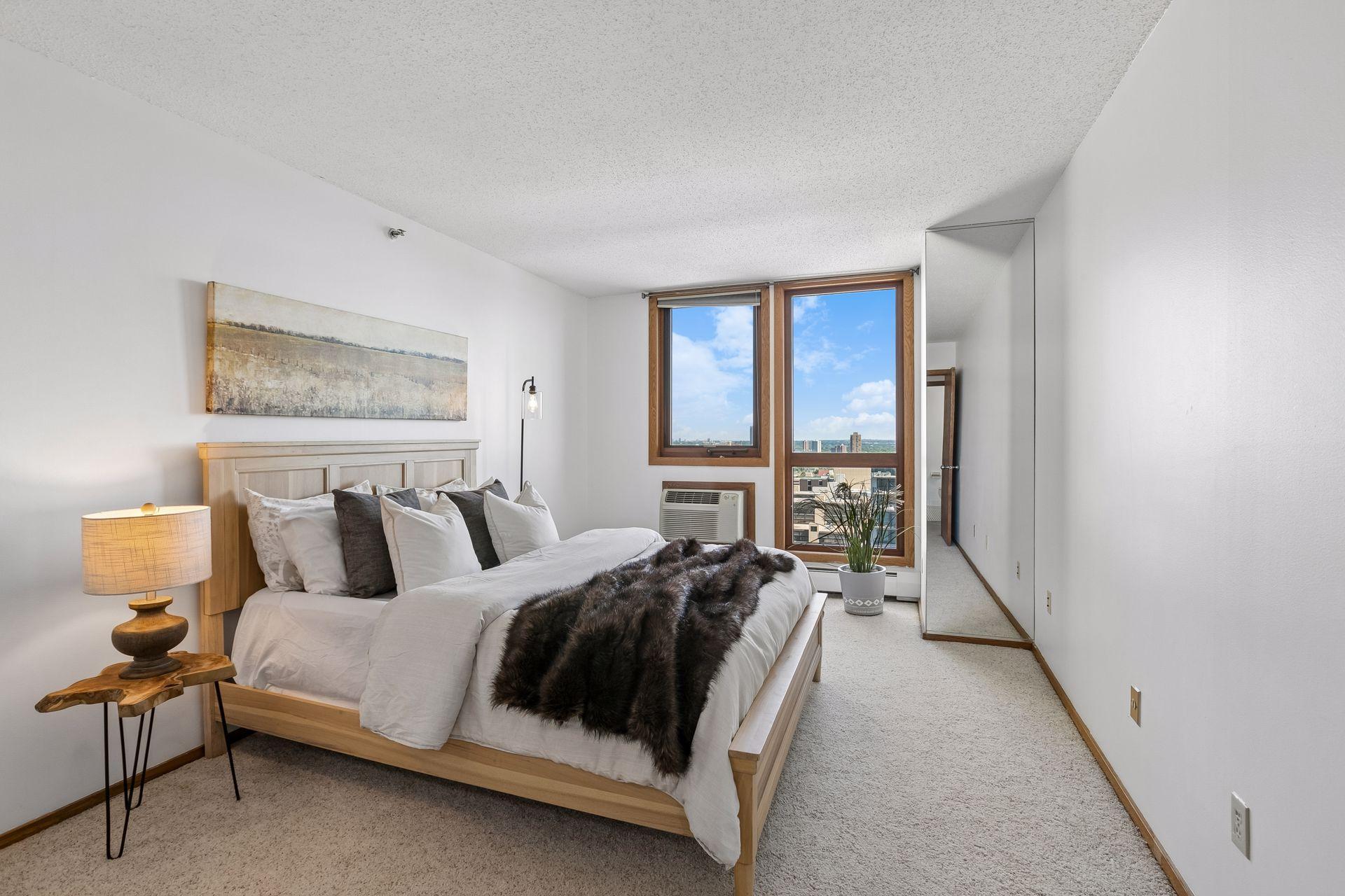 433 S 7th Street Unit: 2020