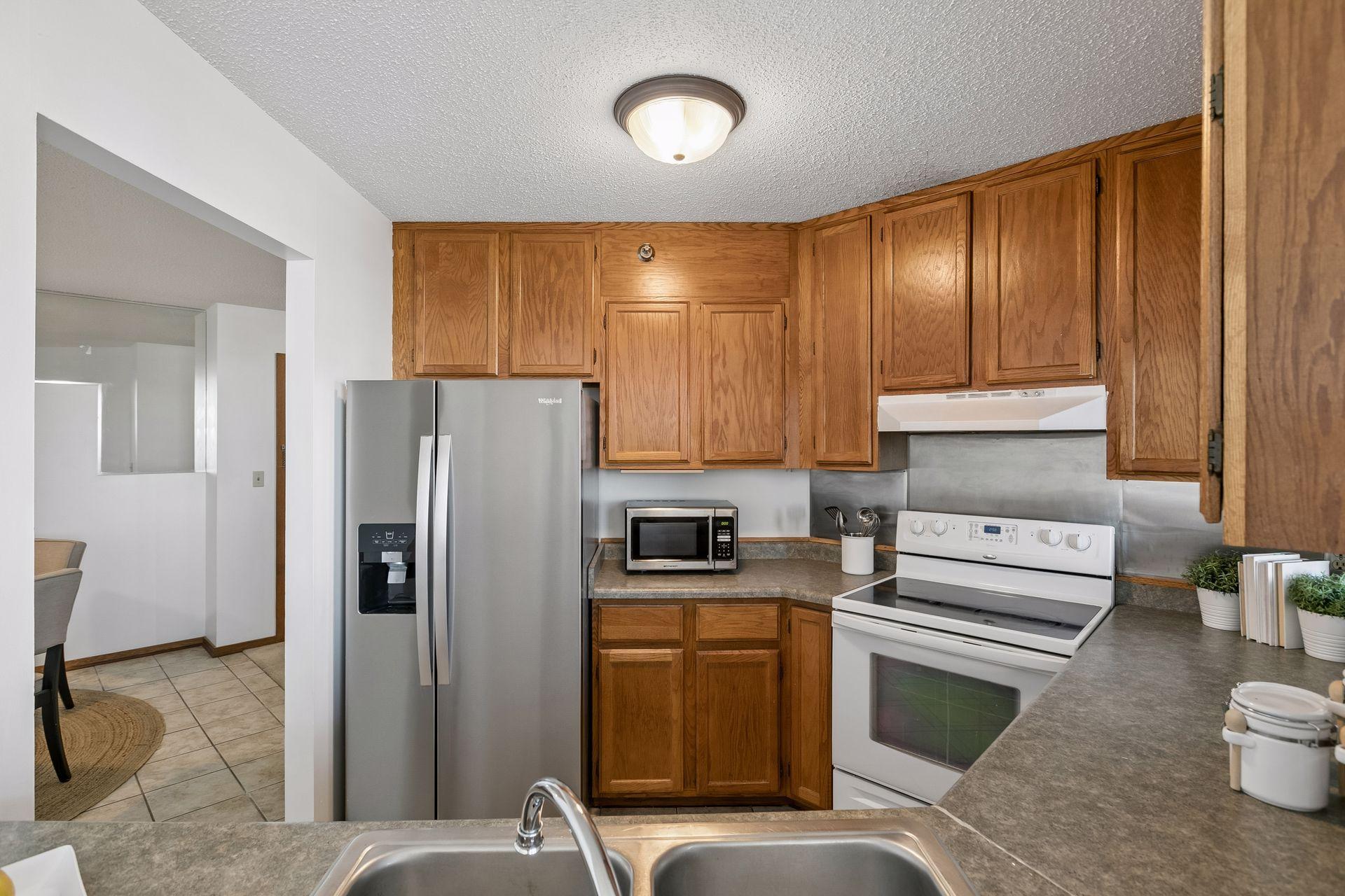 433 S 7th Street Unit: 2020