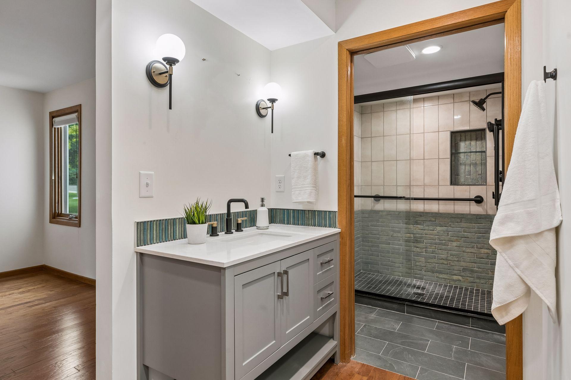 1666 Coffman Street Unit: 127
