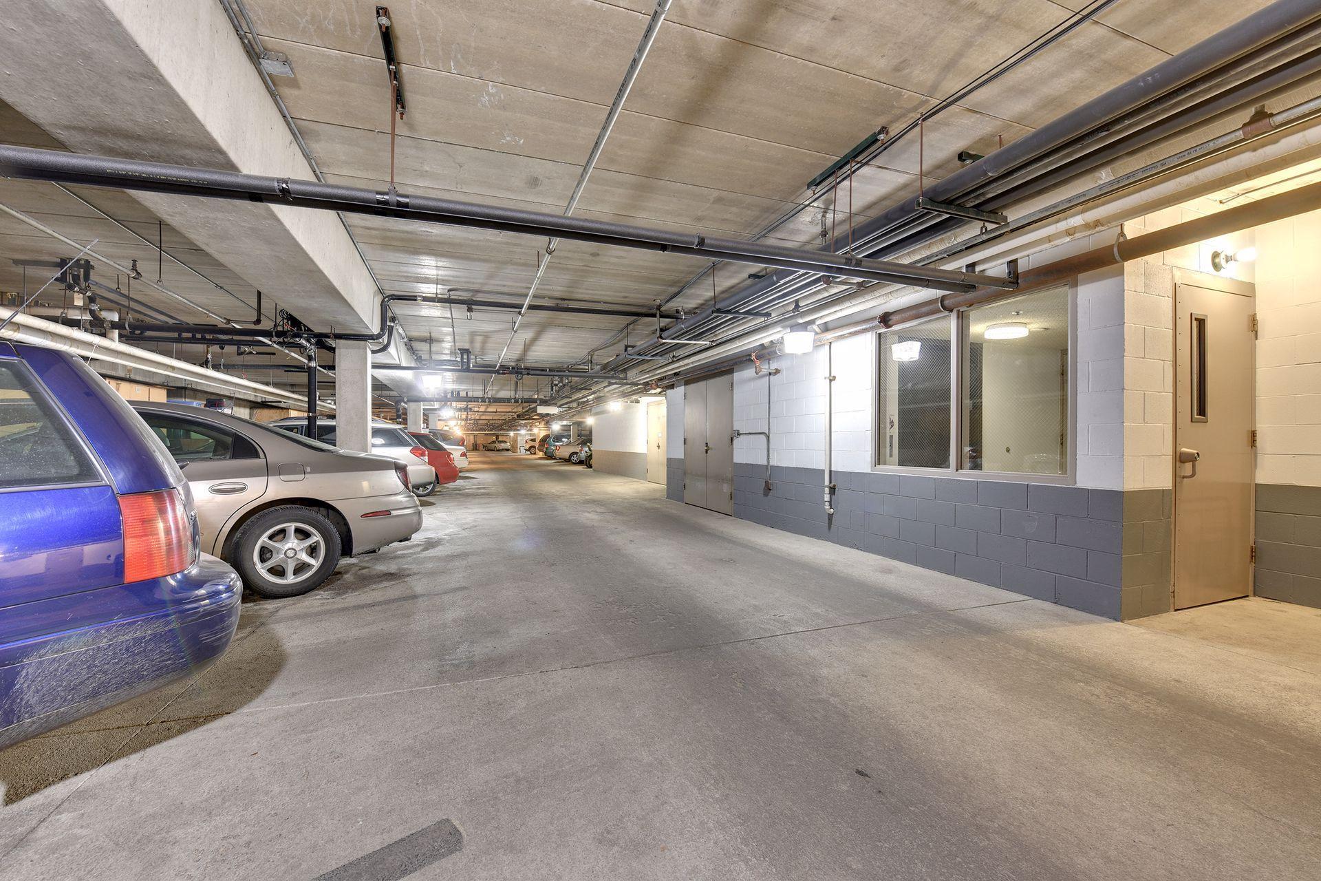 1666 Coffman Street Unit: 127