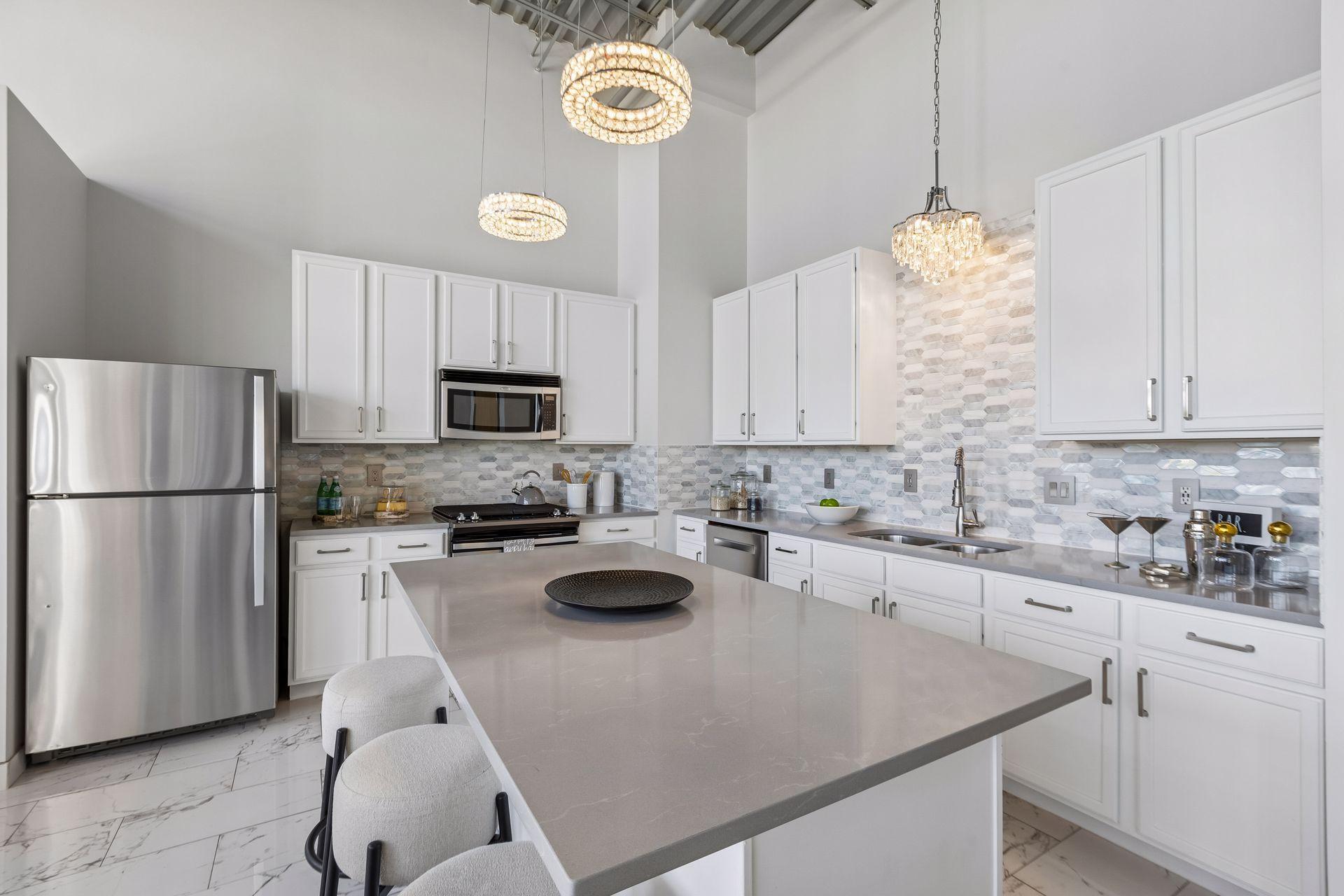 1701 Madison Street NE Unit: 404