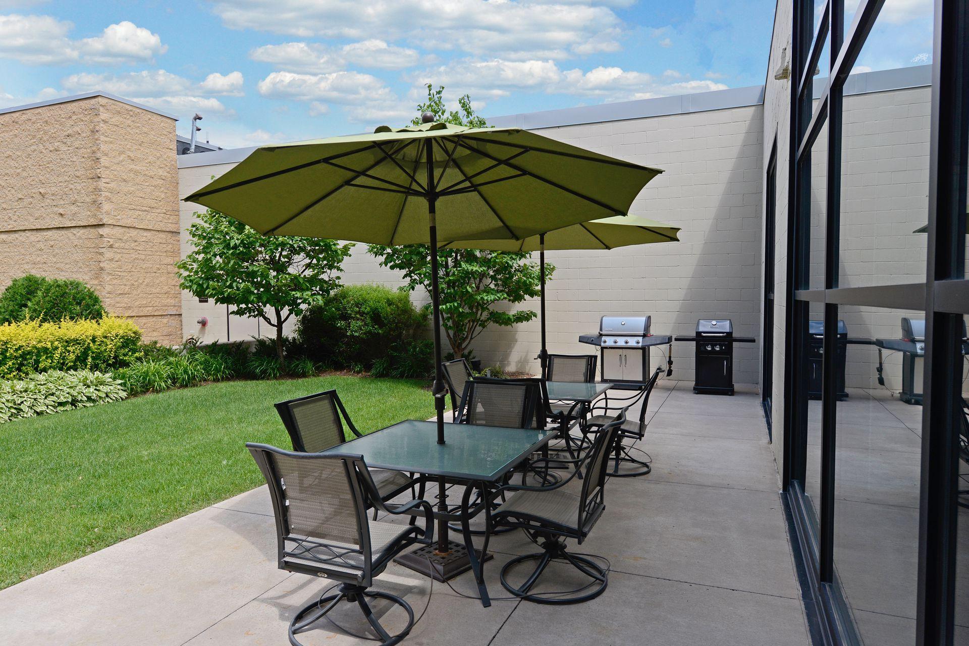 1701 Madison Street NE Unit: 404