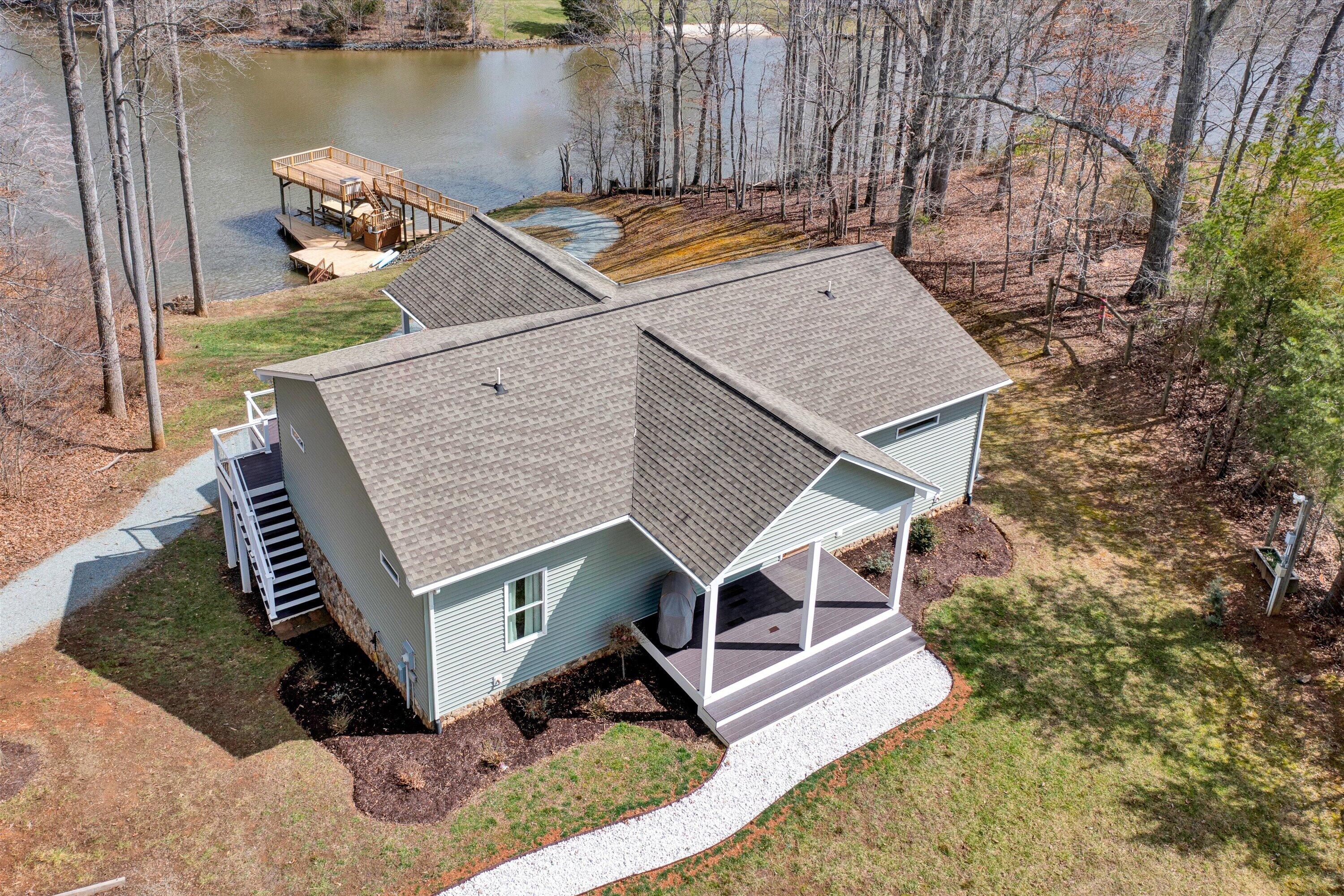 565 Backwoods LN