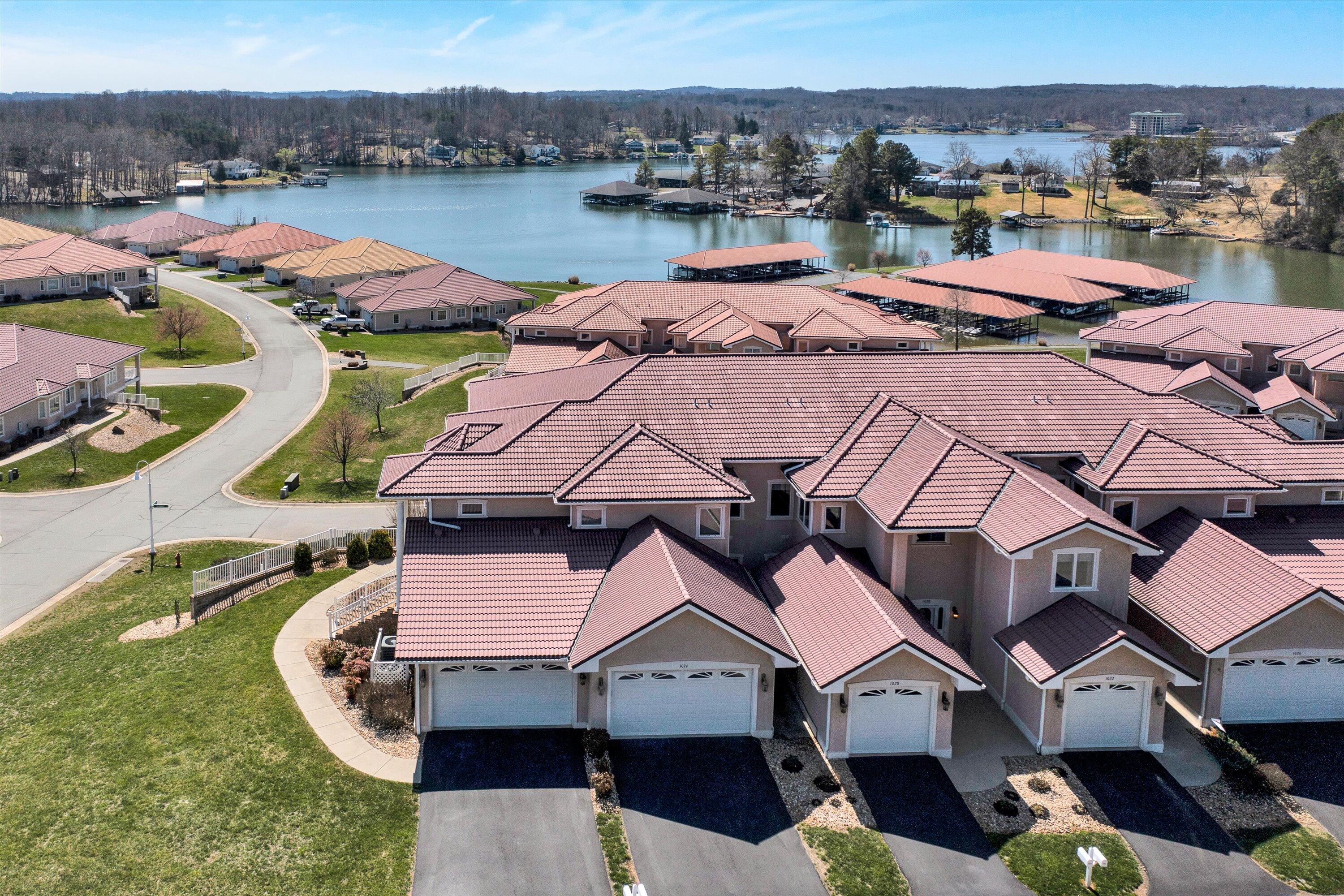 1024 Siesta Key CT