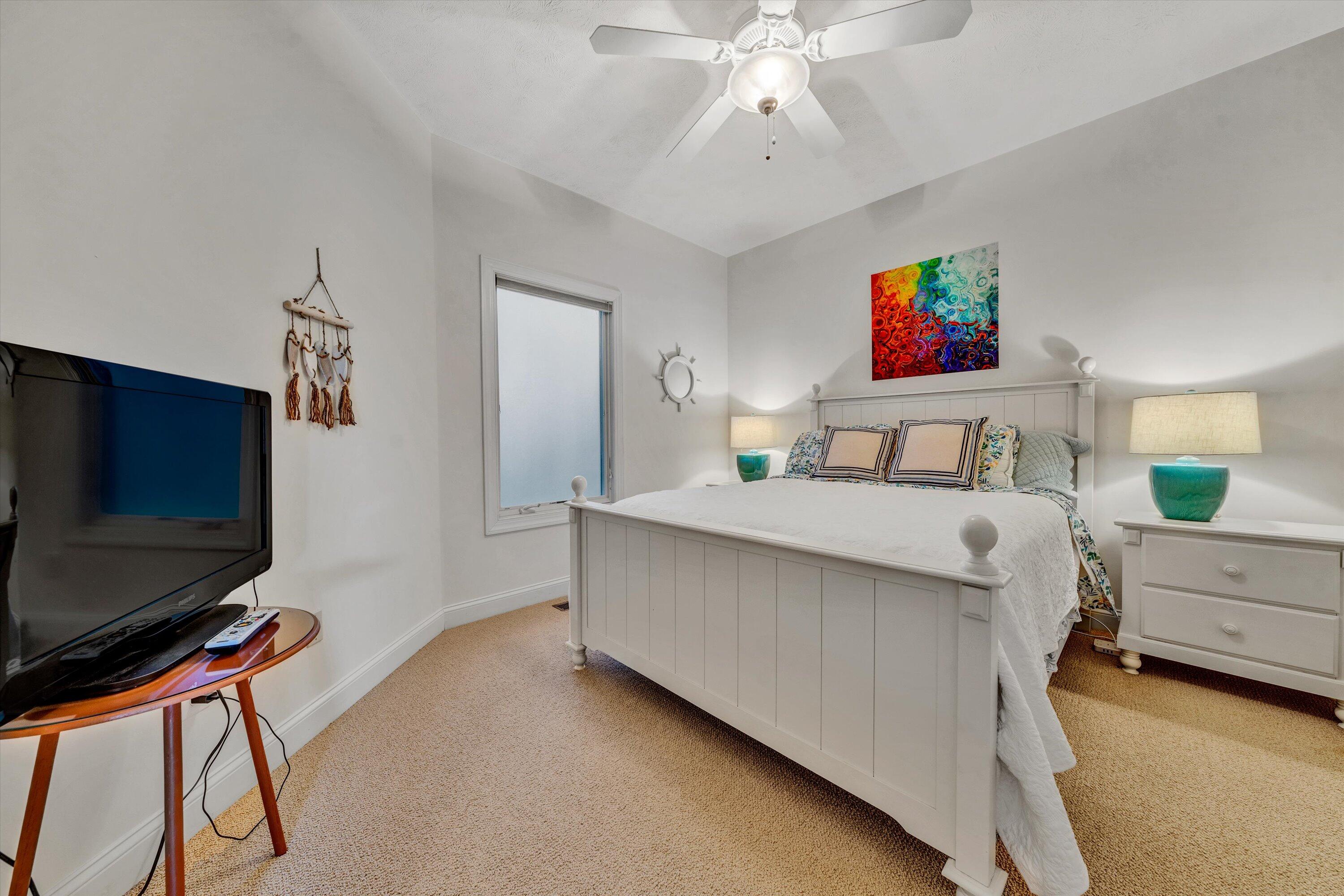 1024 Siesta Key CT