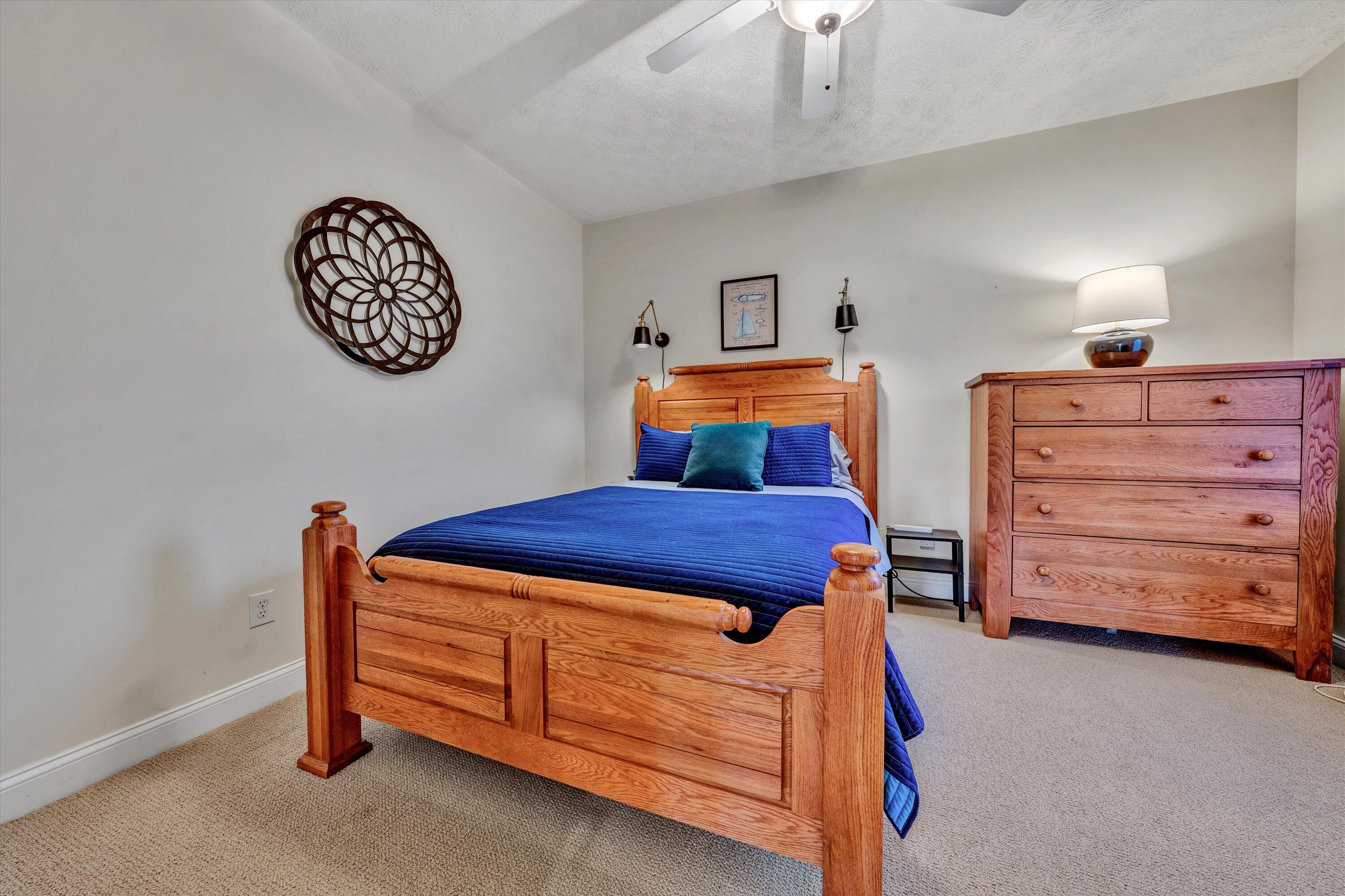 1024 Siesta Key CT