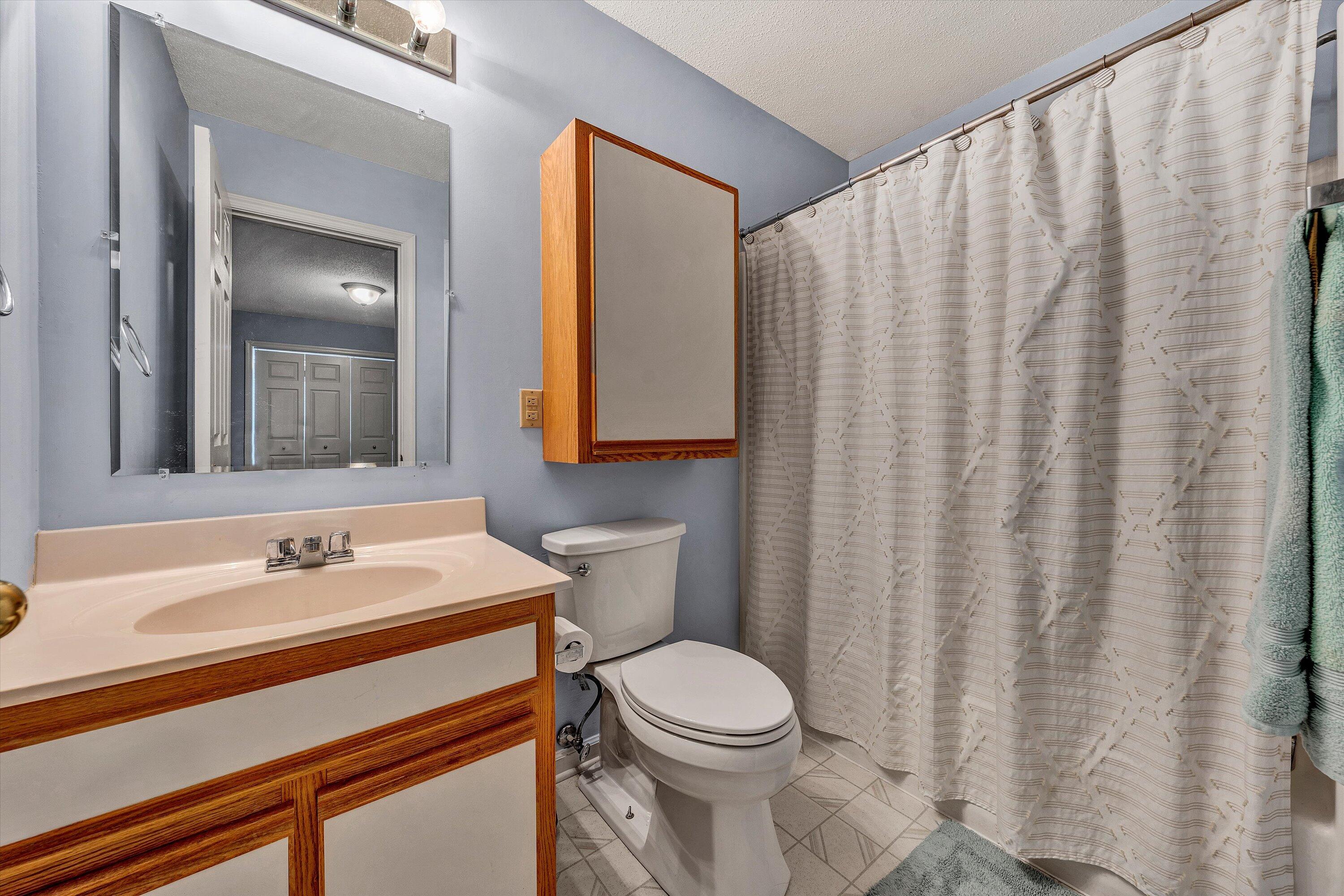 600 Montevista RD Unit: 802