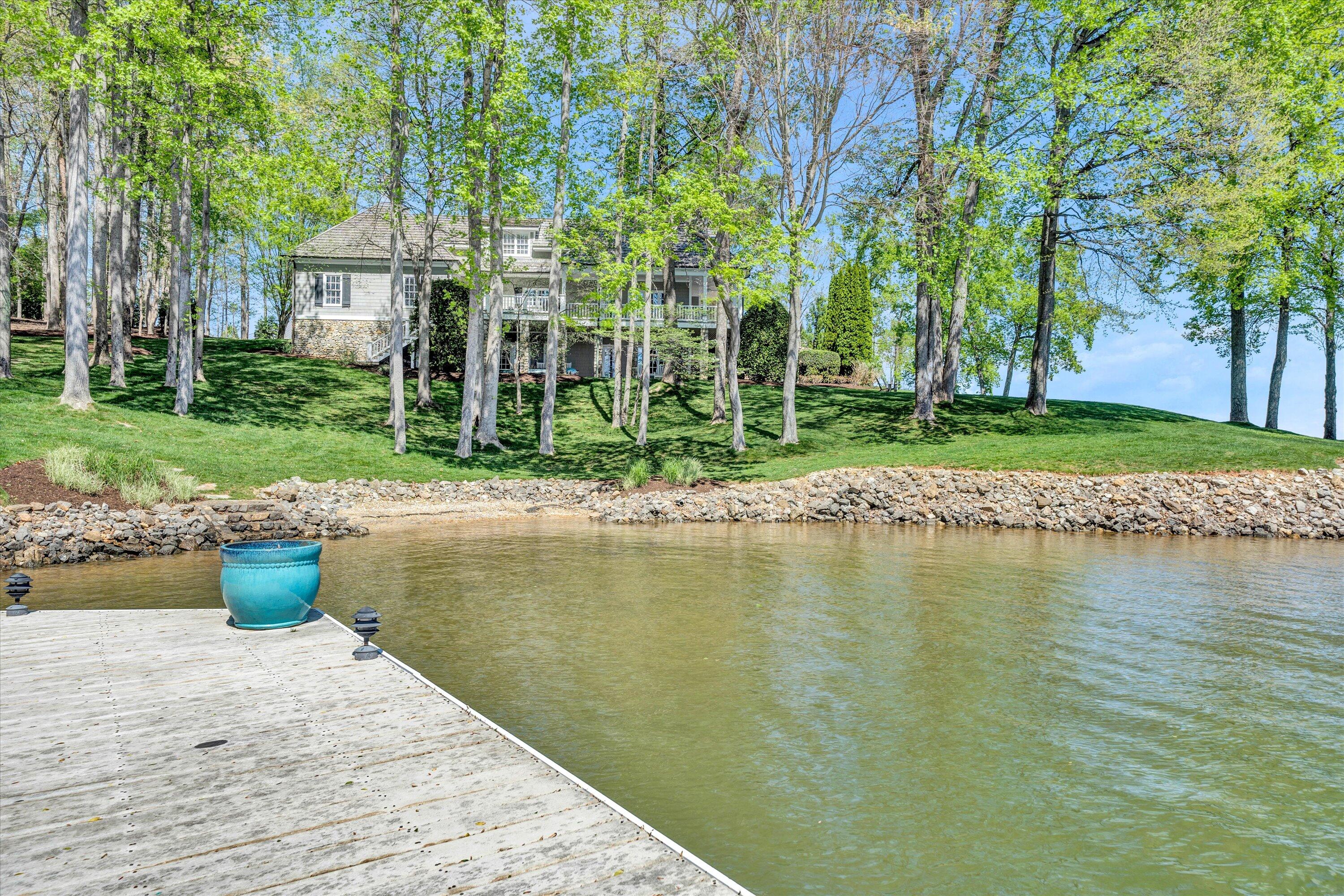 330 Upland Shores DR